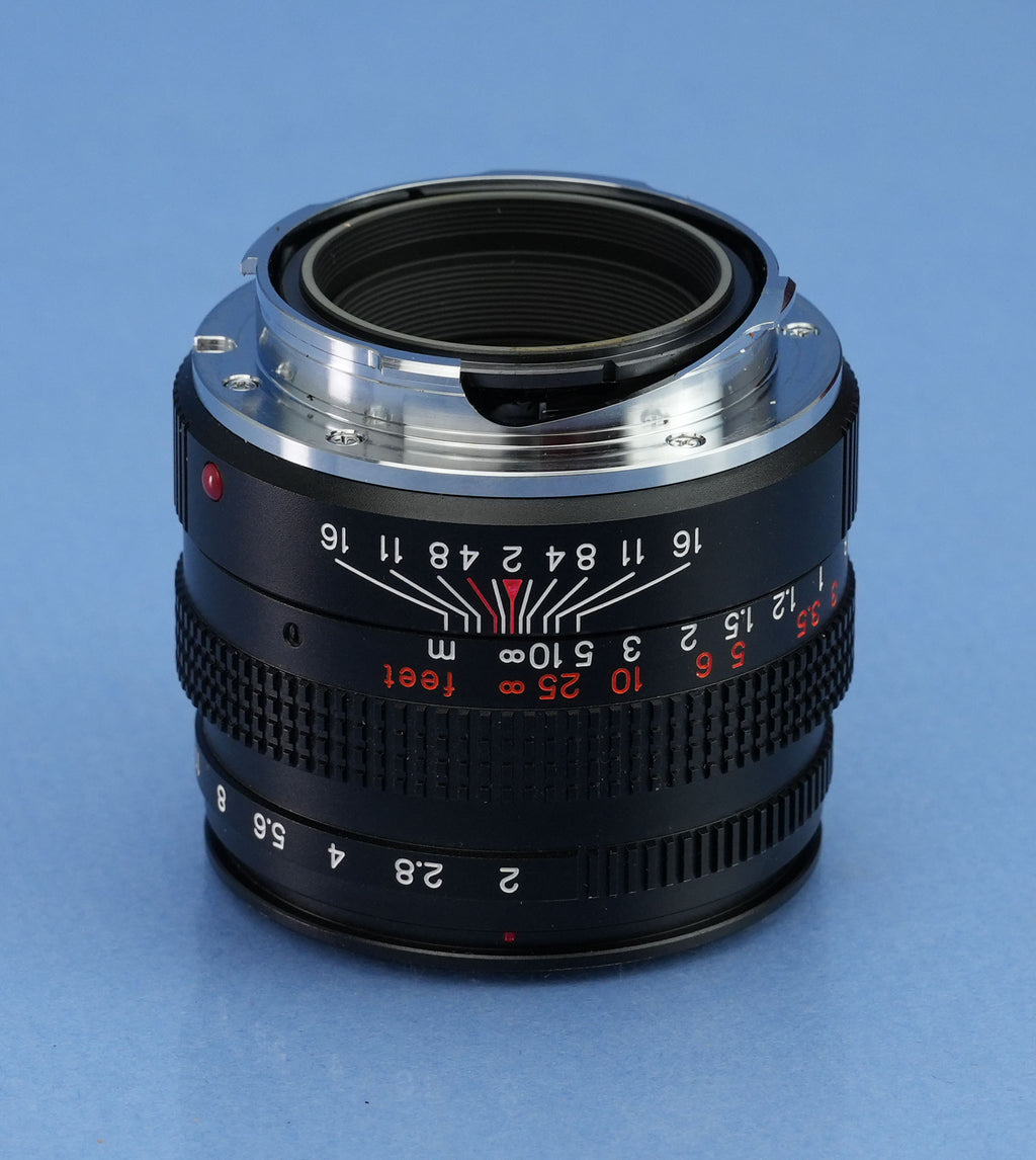 KONICA HEXAR RF BLACK ENTFERNER-KAMERA-SET + 50MM F2 OBJEKTIV + BOX + BLITZ + BOX!