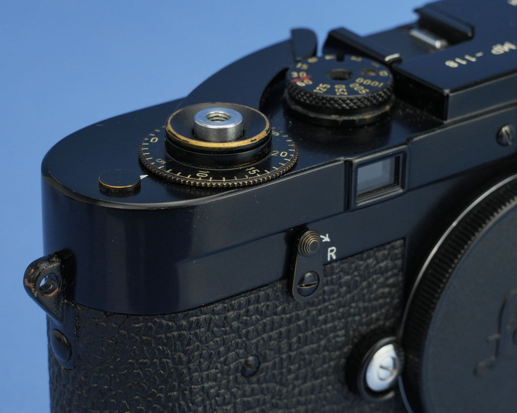 LEICA LEITZ MP-118 ORIGINAL 1957 SCHWARZE LACKIERUNG IMOOP ENTFERNUNGSFONKAMERA + PAPIERE!
