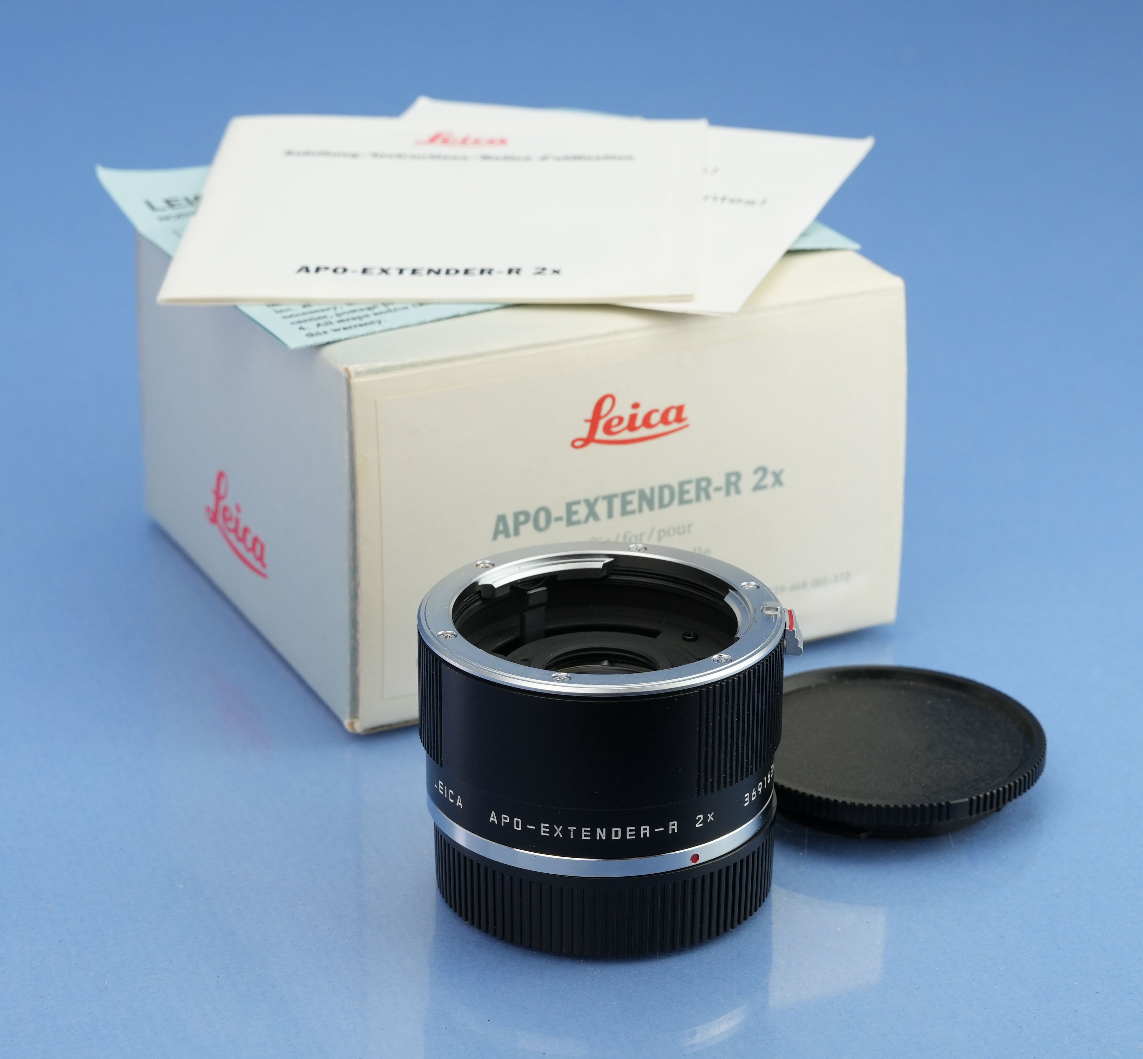 LEICA 11269 APO-EXTENDER-R 2X TELEKONVERTER OBJEKTIVADAPTER +KAPPE +BOX NEUWERTIG!