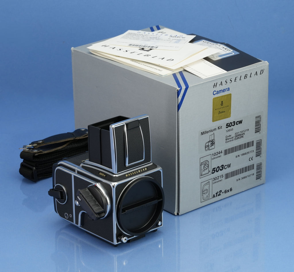 HASSELBLAD 503CW MILLENNUM GOLD TRIM KAMERA + A12 RÜCKSEITE + BOX + HELLSEITE, NEUWERTIG
