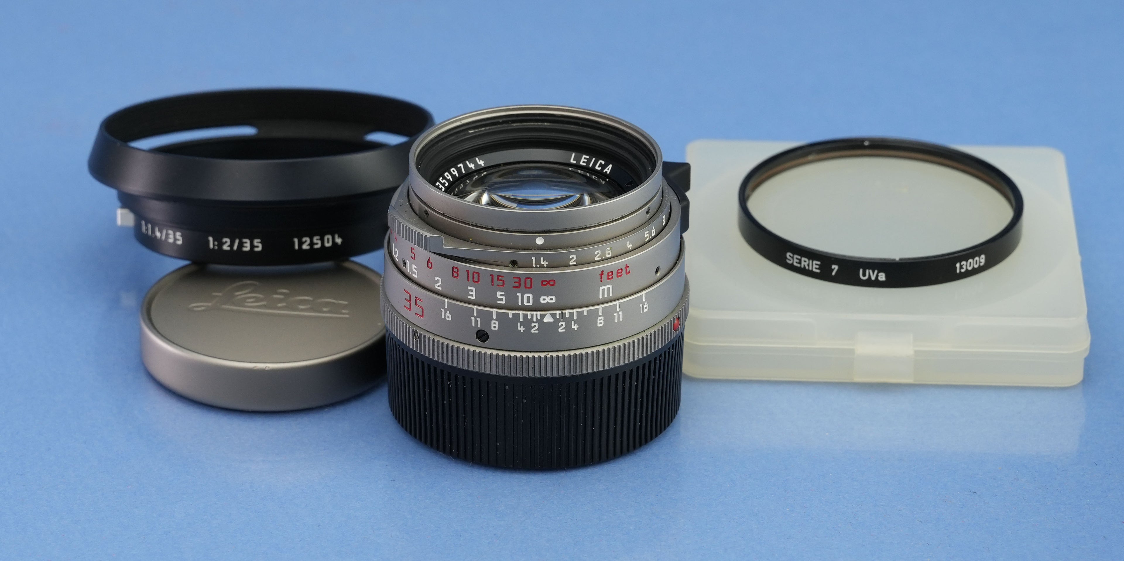 LEICA 11860 35MM SUMMILUX-M F1.4 TITANIUM GERMANY BRASS LENS +12504 SHADE SET!