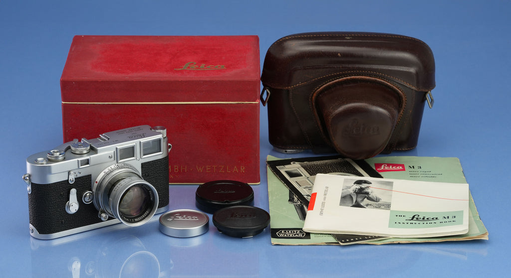 LEICA M3 EARLY CORNER CAMERA #700433 +50MM SUMMICRON F2 +BOX RARE +SPECIAL BACK