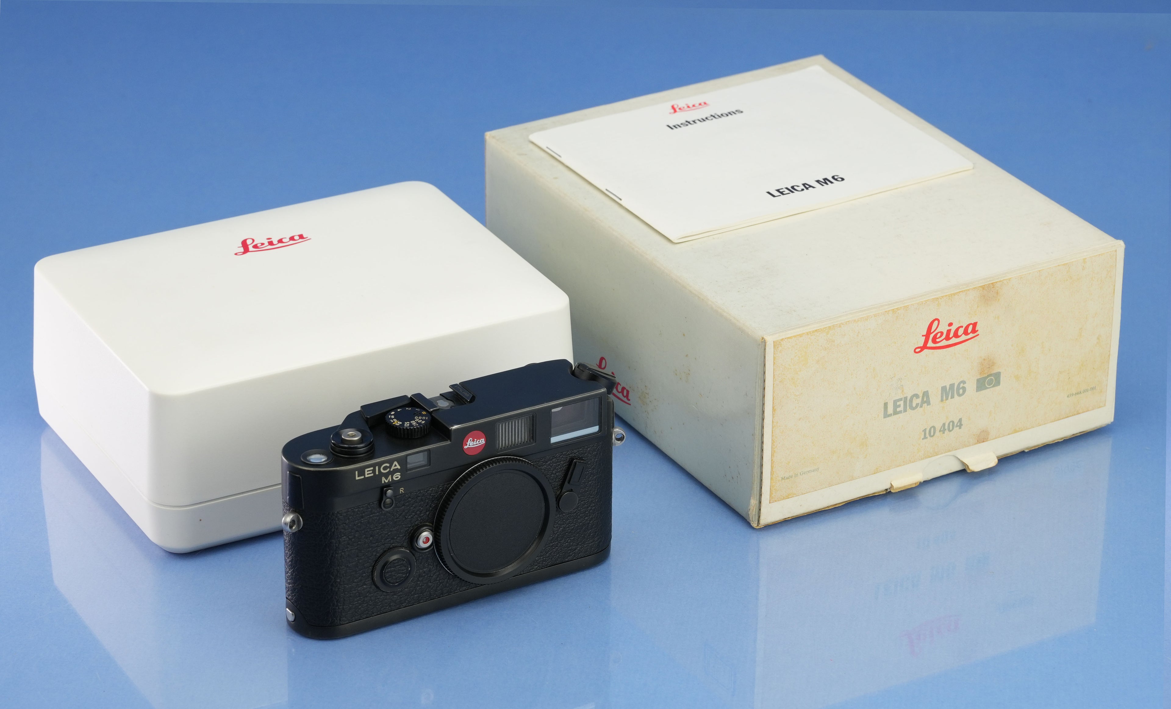 LEICA LEITZ M6 CLASSIC 10404 0.72X BLACK RANGEFINDER CAMERA BODY +CAP +BOX NICE!