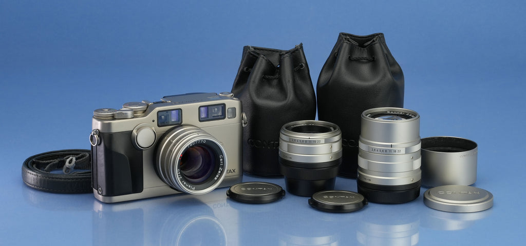 CONTAX G2 TITANIUM CAMERA SET +28MM +45MM +90MM LENSES +CAPS +LENS CASE +STRAP