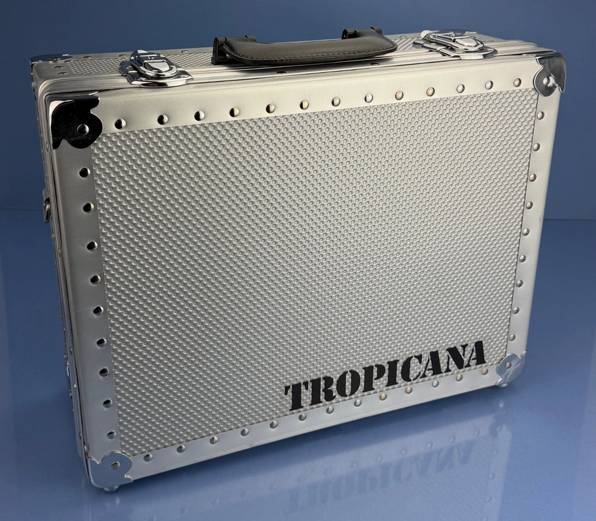 RIMOWA TROPICANA METAL CAMERA OUTFIT CASE +KEYS FULL SET NEW OLD STOCK