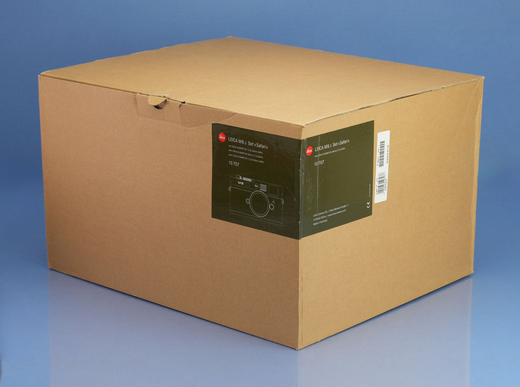 LEICA 10707 M8.2 OLIVE SAFARI CAMERA +ELMARIT-M 28MM LENS 944 SHOTS! FULL SET +