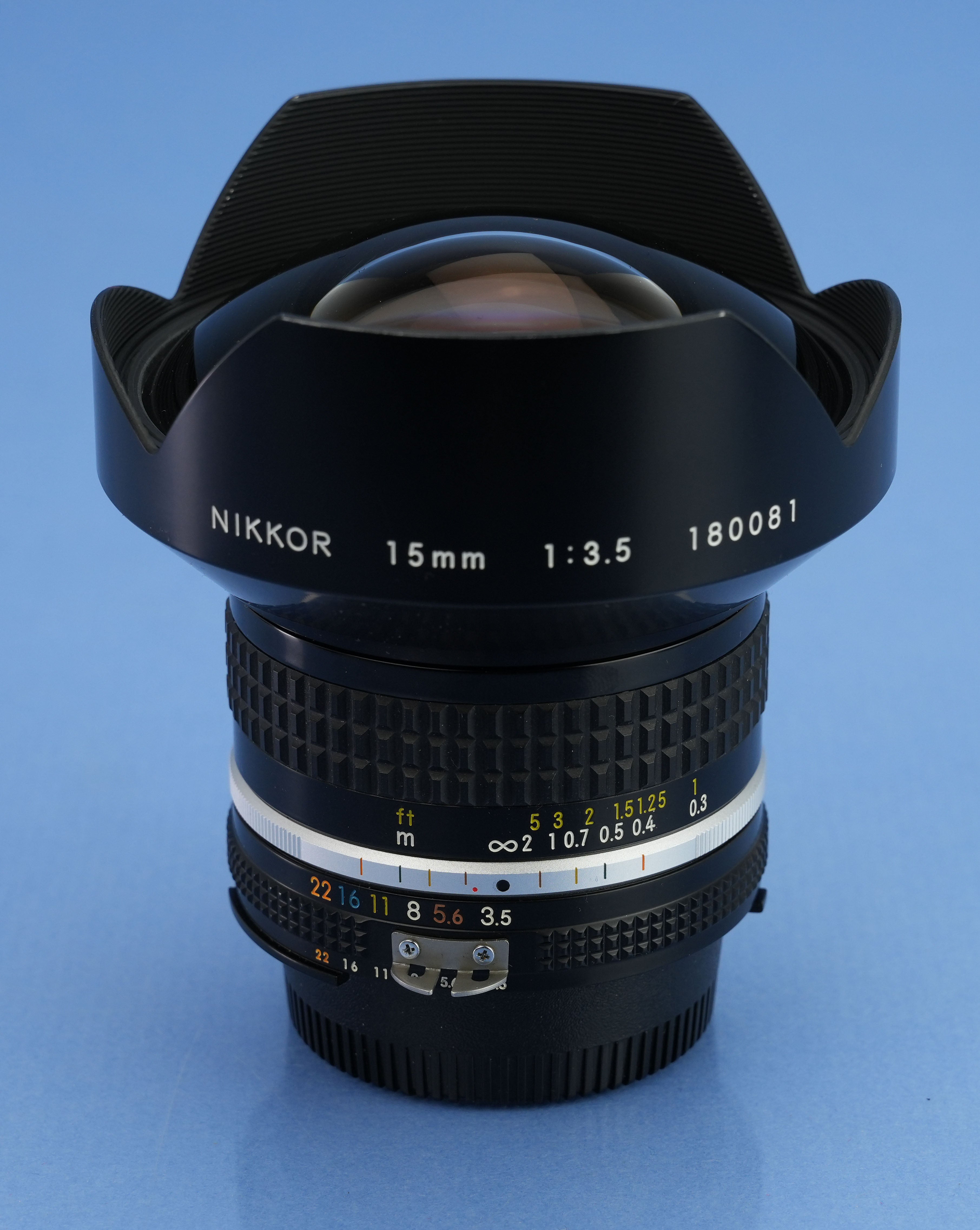 NIKON NIKKOR 15MM F3.5 AI-S AIS RECTILINEAR ULTRA WIDE LENS +CAPS +FILTER MINT