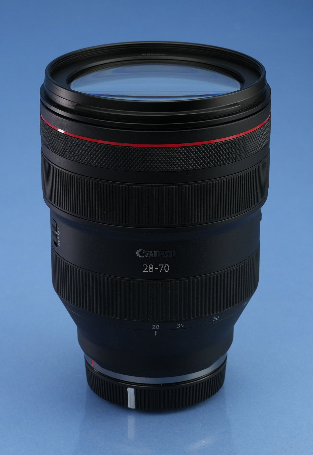 CANON RF 28-70MM F2 L USM MIRRORLESS LENS +UV FILTER +SHADE +BOX +CAPS MINT!