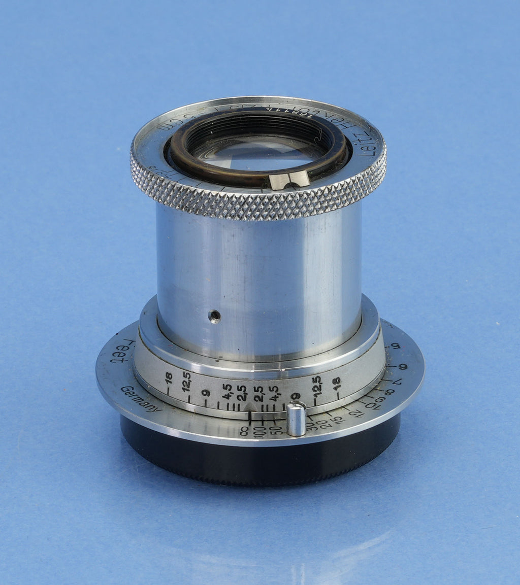 LEICA LEITZ HEKTOR 50MM F2.5 SELTENES CHROM 7-UHR-SM-OBJEKTIV + SCHWARZE LACKIERTE DECKEL, SCHÖN
