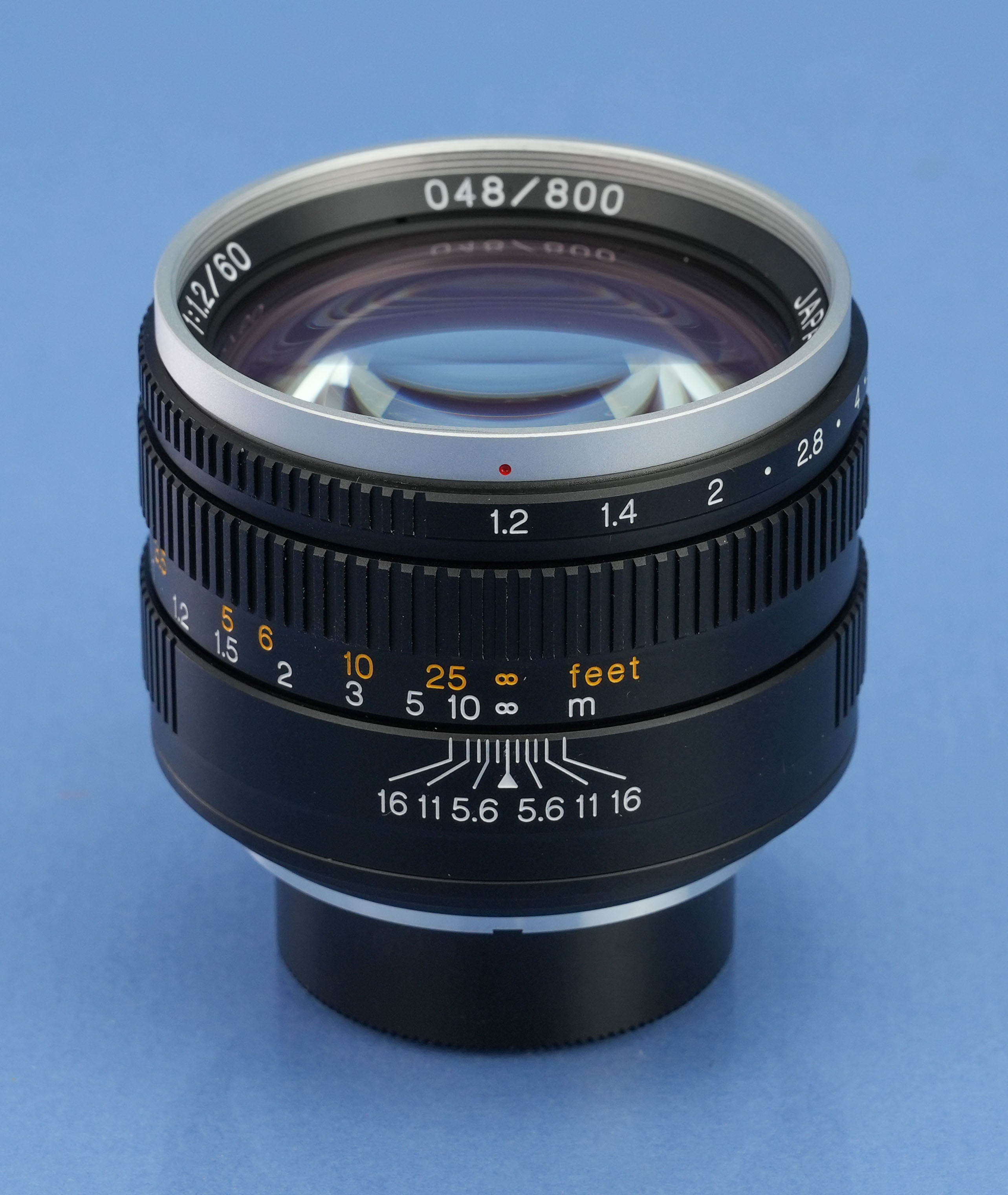 KONICA HEXANON 60MM F1.2 LEICA NOCTILUX OBJEKTIV + DECKEL + FILTER + BOX + SUCHER NEUWERTIGES SET