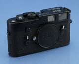 LEICA LEITZ M4 10400 WETZLAR BLACK CHROME RANGEFINDER CAMERA BODY +CAP +BOX