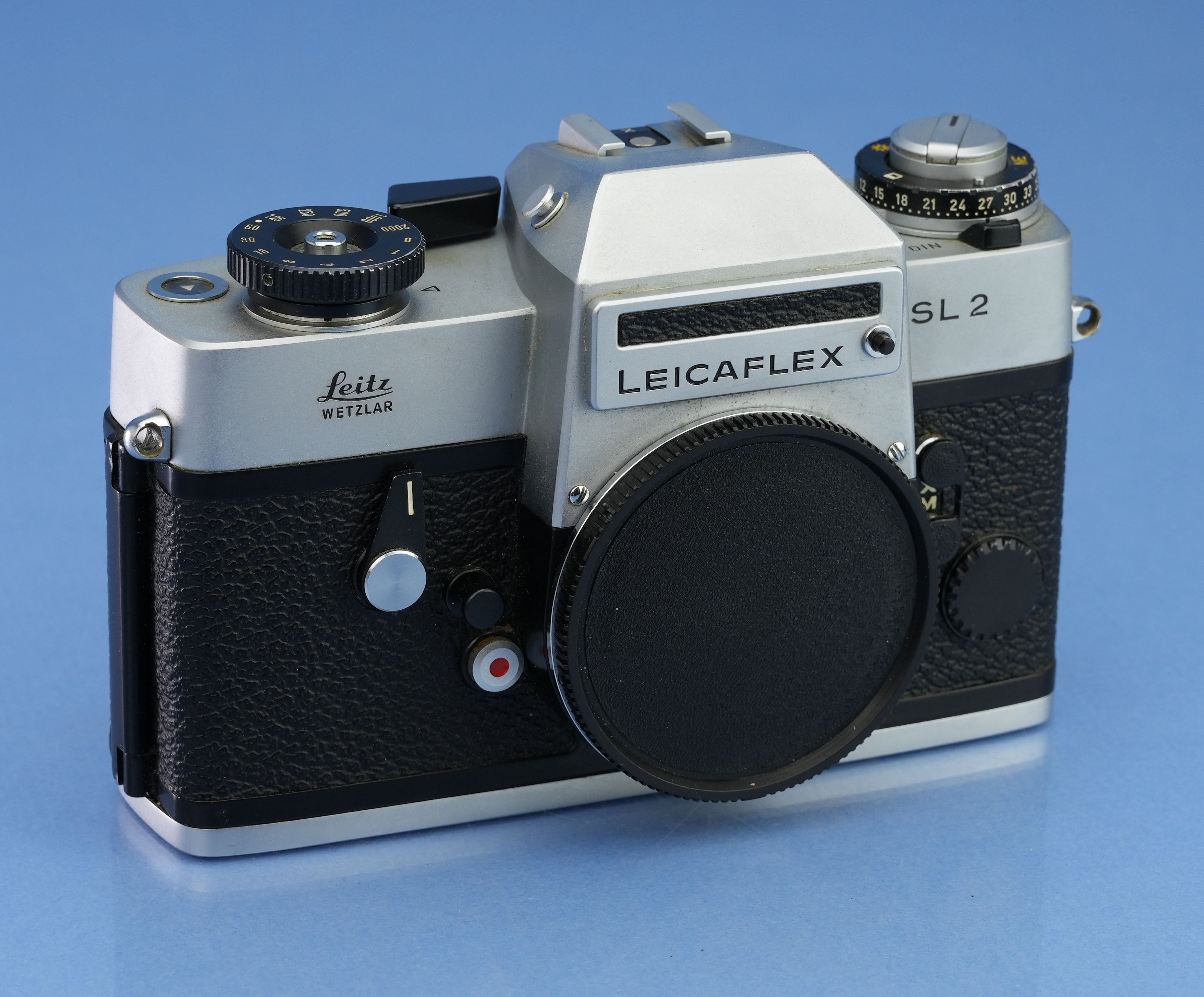 LEICA LEITZ LEICAFLEX SL2 SILVER CHROME SLR FILM CAMERA BODY 10021