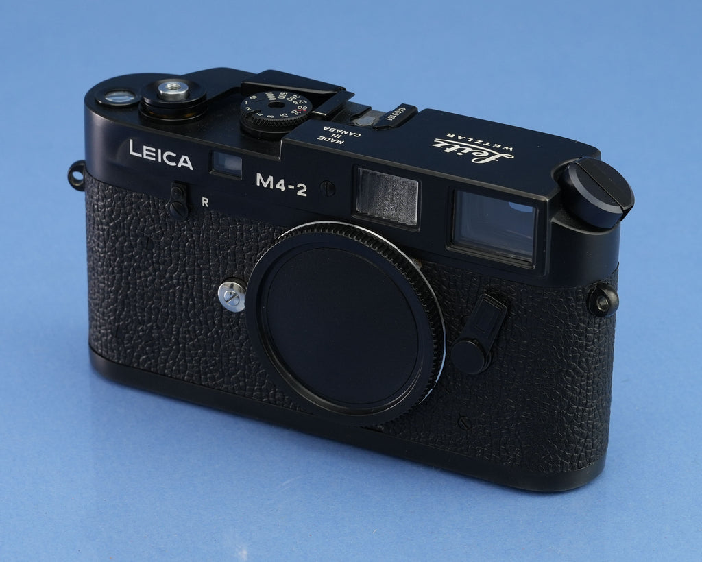 LEICA M4-2 10410 MADE IN CANADA LEITZ WETZLAR SCRIPT CAMERA BODY EARLY RARE!
