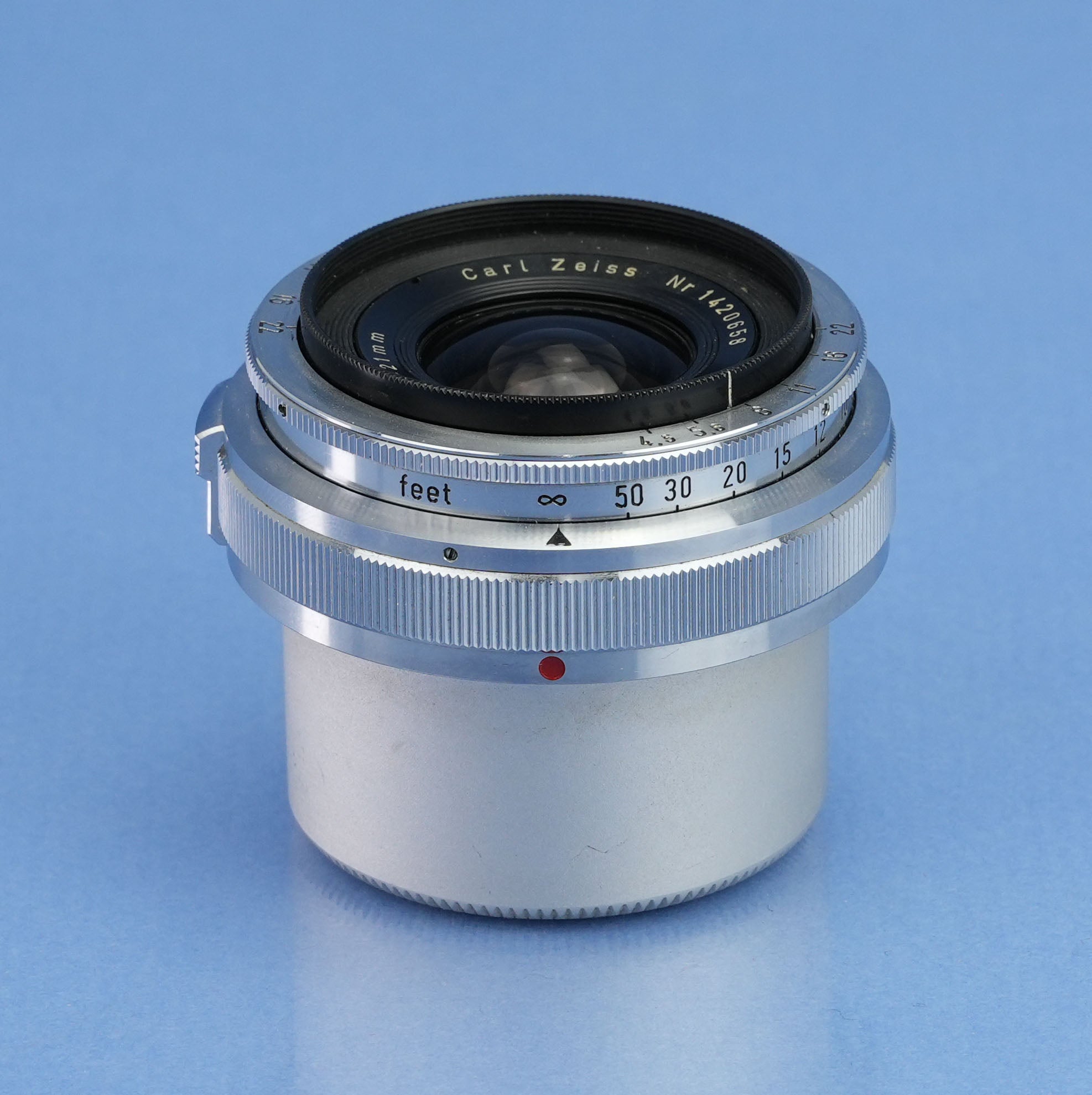 CONTAX CARL ZEISS BIOGON 21MM F4.5 ENTFERNEROBJEKTIV + DECKEL + SUCHER SEHR SCHÖN!