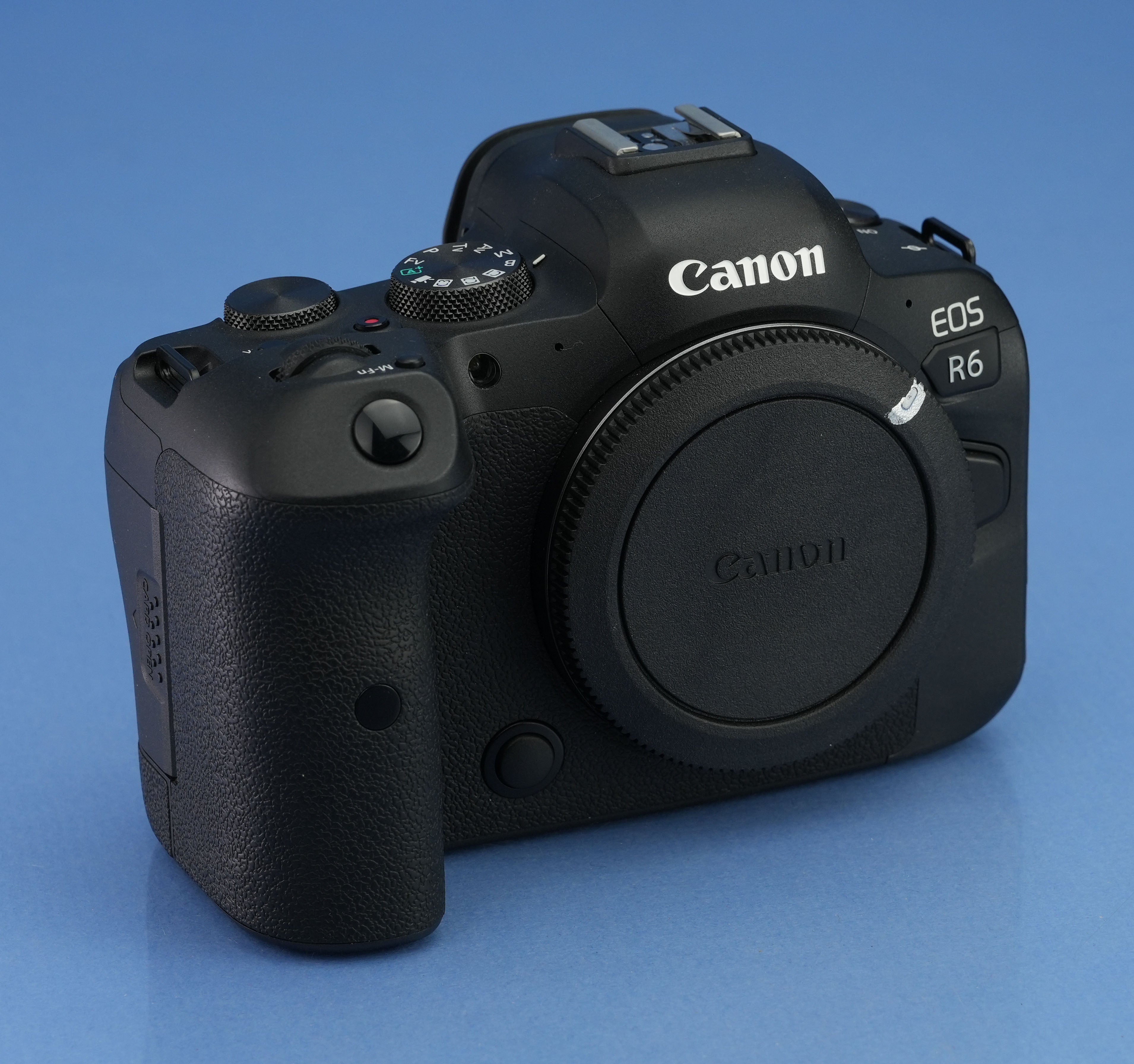 CANON EOS R6 MK 1 20MP DIGITAL MIRRORLESS CAMERA BODY +BG-R10 +BOX! 4363 SHOTS