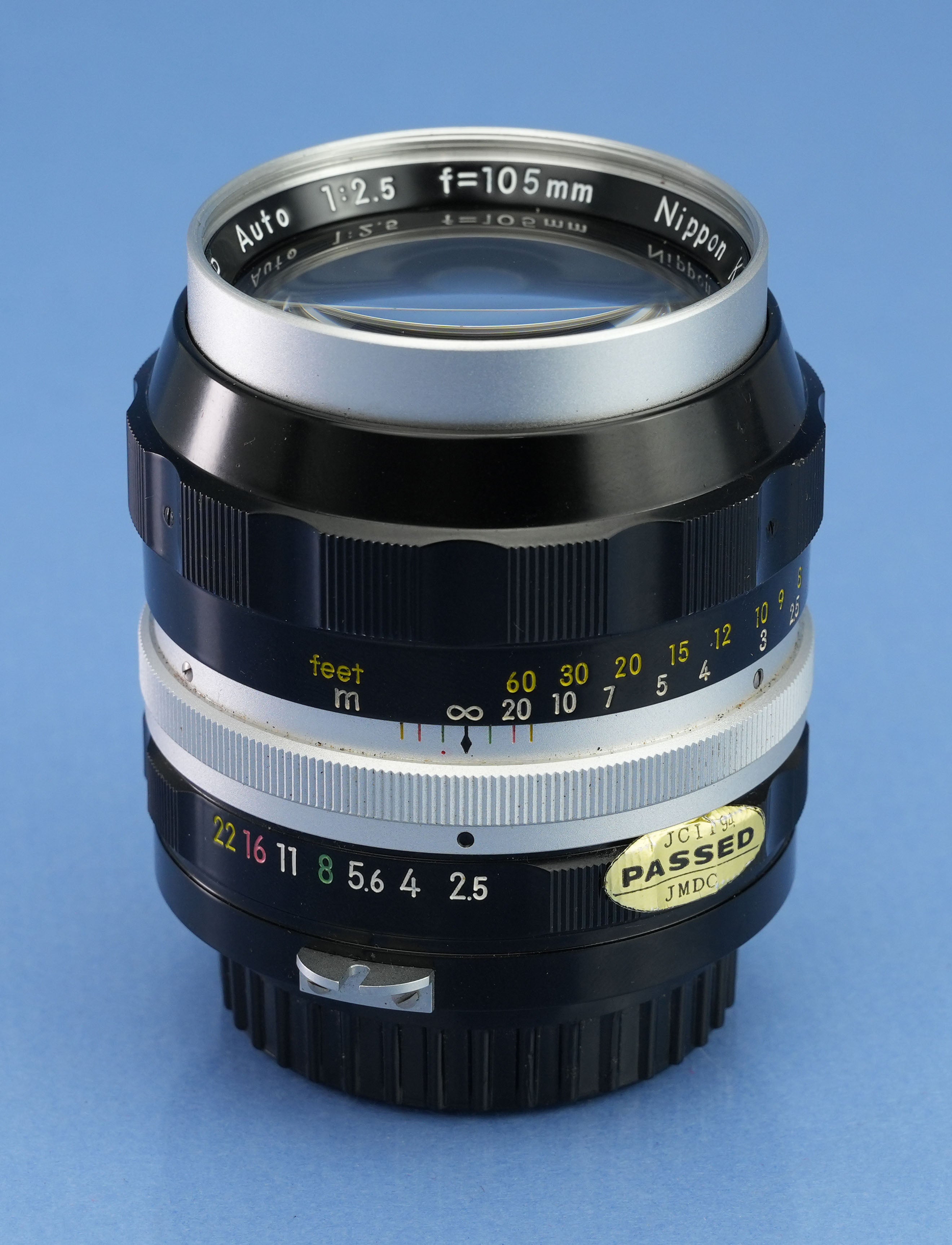 NIKON 105MM NIKKOR-P AUTO F2.5 PRE-AI LENS +HS-4 HOOD CAPS +L37C UV FILTER