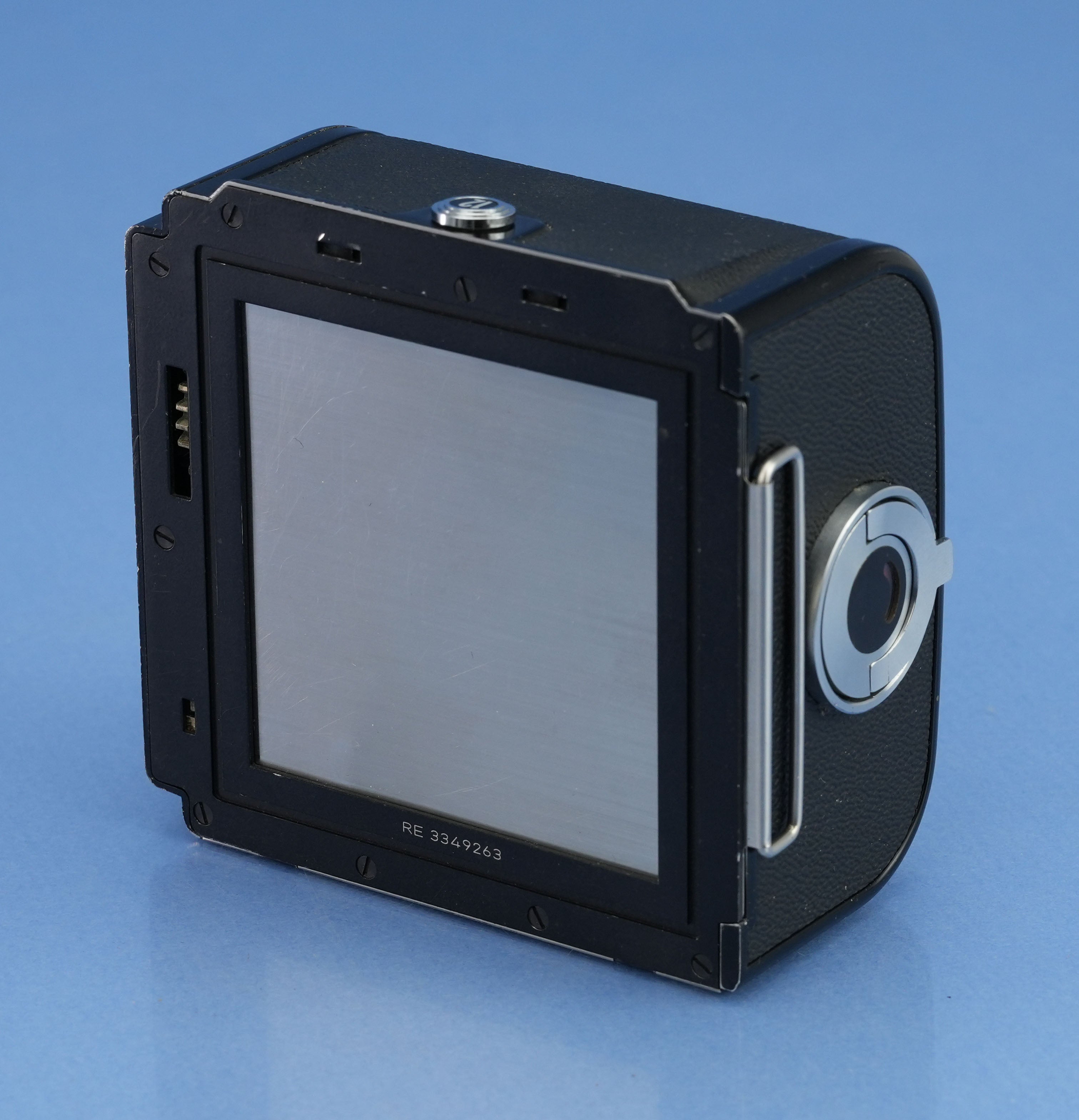 HASSELBLAD A12 BLACK ROLL FILM BACK 120 MATCHING NUMBERS INSERT VERSION 3 CLEAN