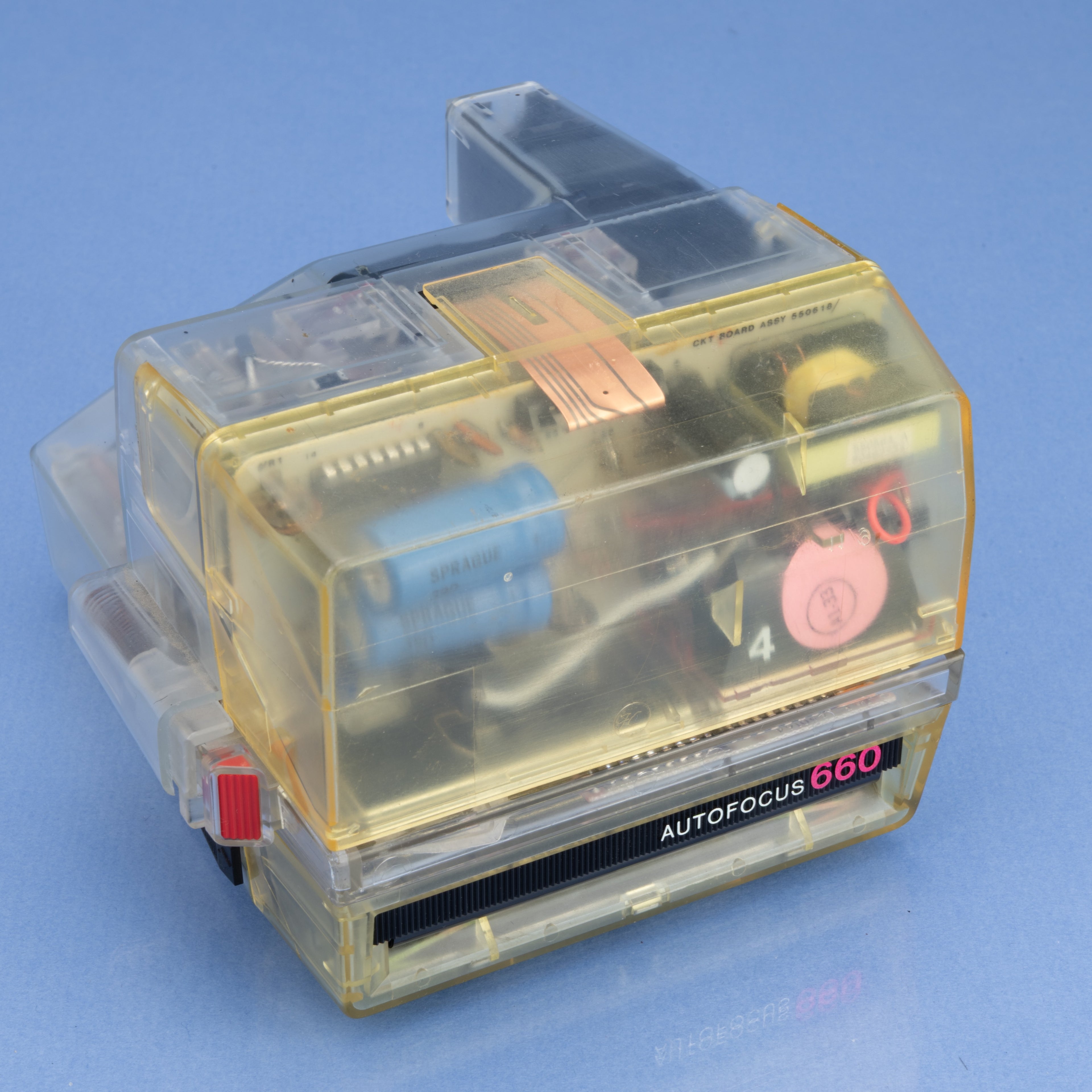 POLAROID AUTOFOCUS 660 TRANSPARENT 600 SERIES LAND CAMERA FOR DISPLAY ONLY RARE