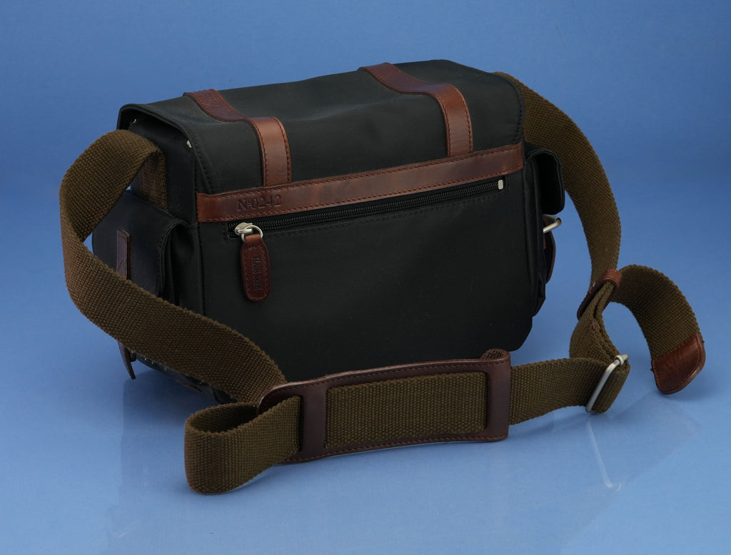 LEICA LEITZ LARGE UNIVERSAL CAMERA BAG BY KLAUSE BREE BLACK BROWN LEATHER TRIM