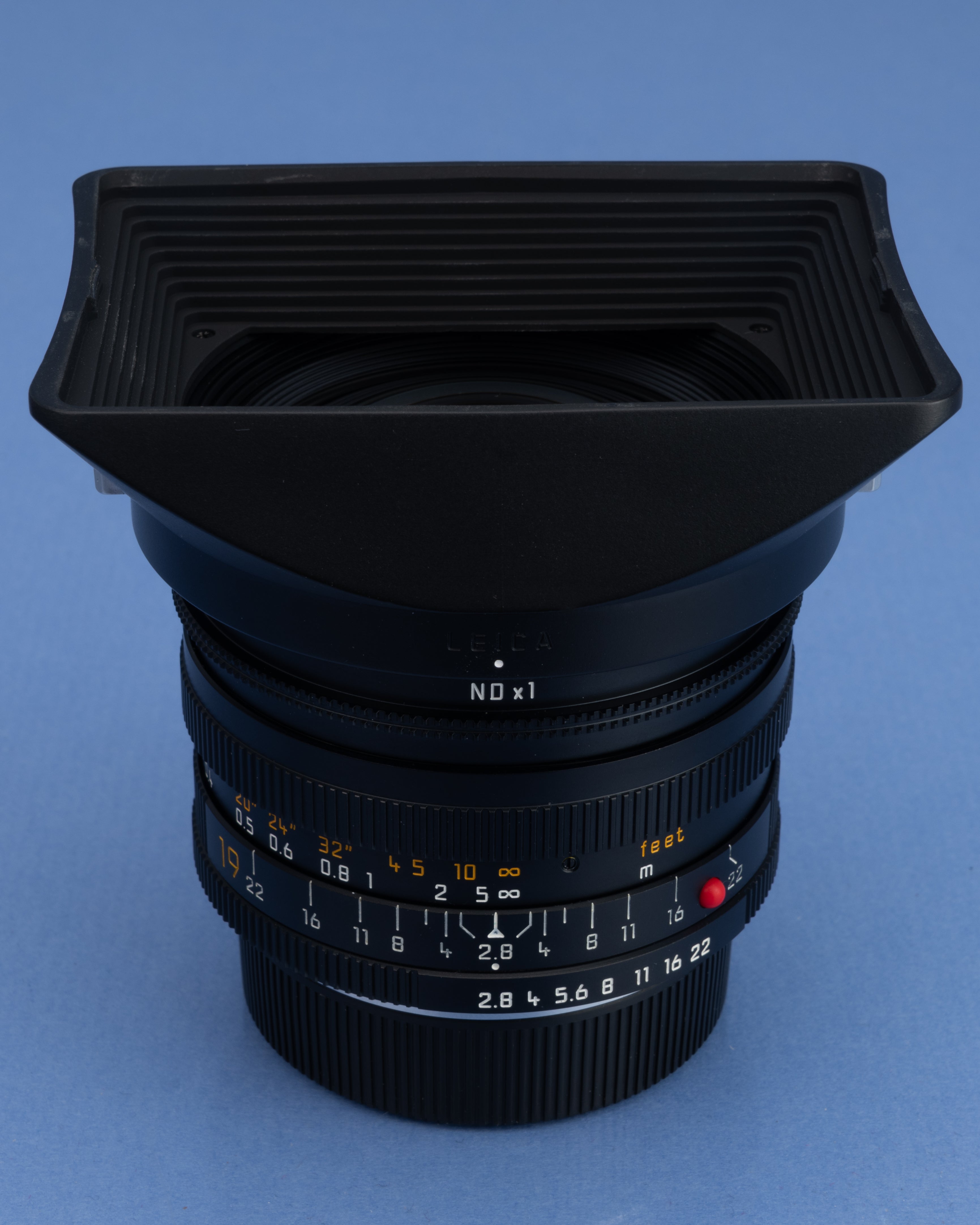 LEICA 19MM ELMARIT-R F2.8 2ND VERSION 3CAM 11258 LENS +12546 SHADE +CAPS NICE!