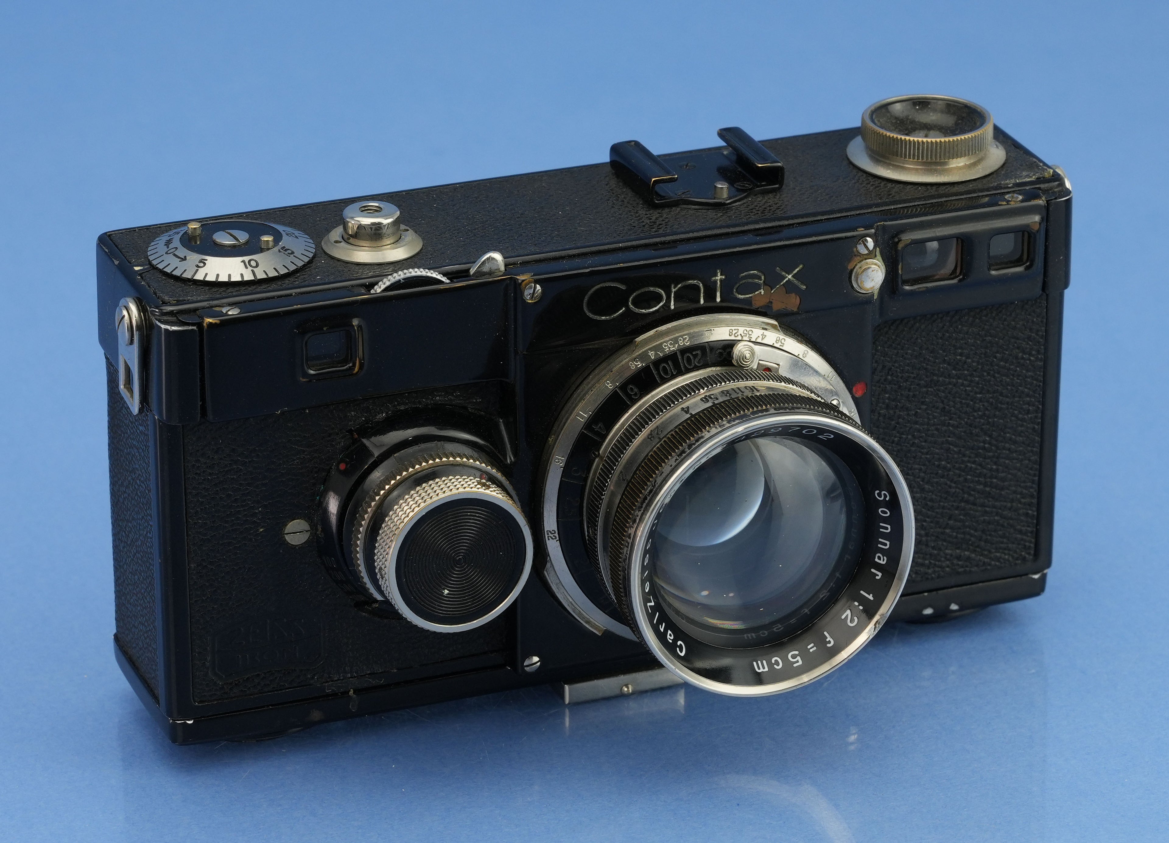 CONTAX IA BLACK PAINT RANGEFINDER CAMERA BODY +CARL ZEISS 50MM F2 SONNAR +CASE