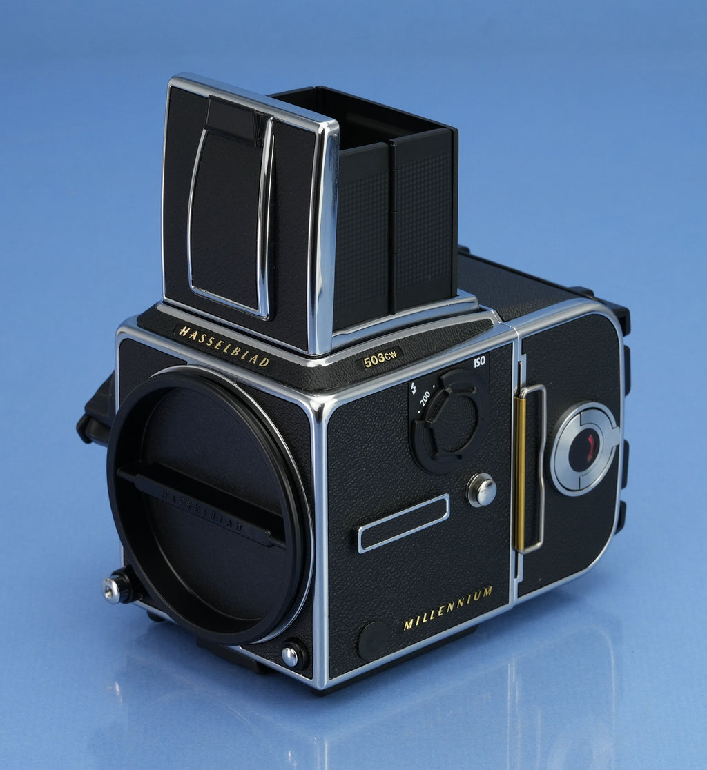 HASSELBLAD 503CW MILLENNUM GOLD TRIM KAMERA + A12 RÜCKSEITE + BOX + HELLSEITE, NEUWERTIG