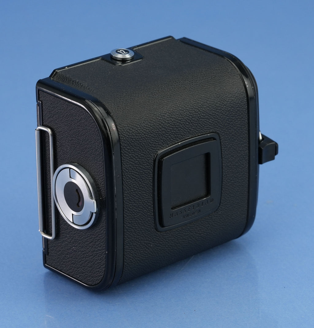 HASSELBLAD A12 BLACK ROLL FILM BACK 120 MATCHING NUMBERS INSERT VERSION 3 CLEAN