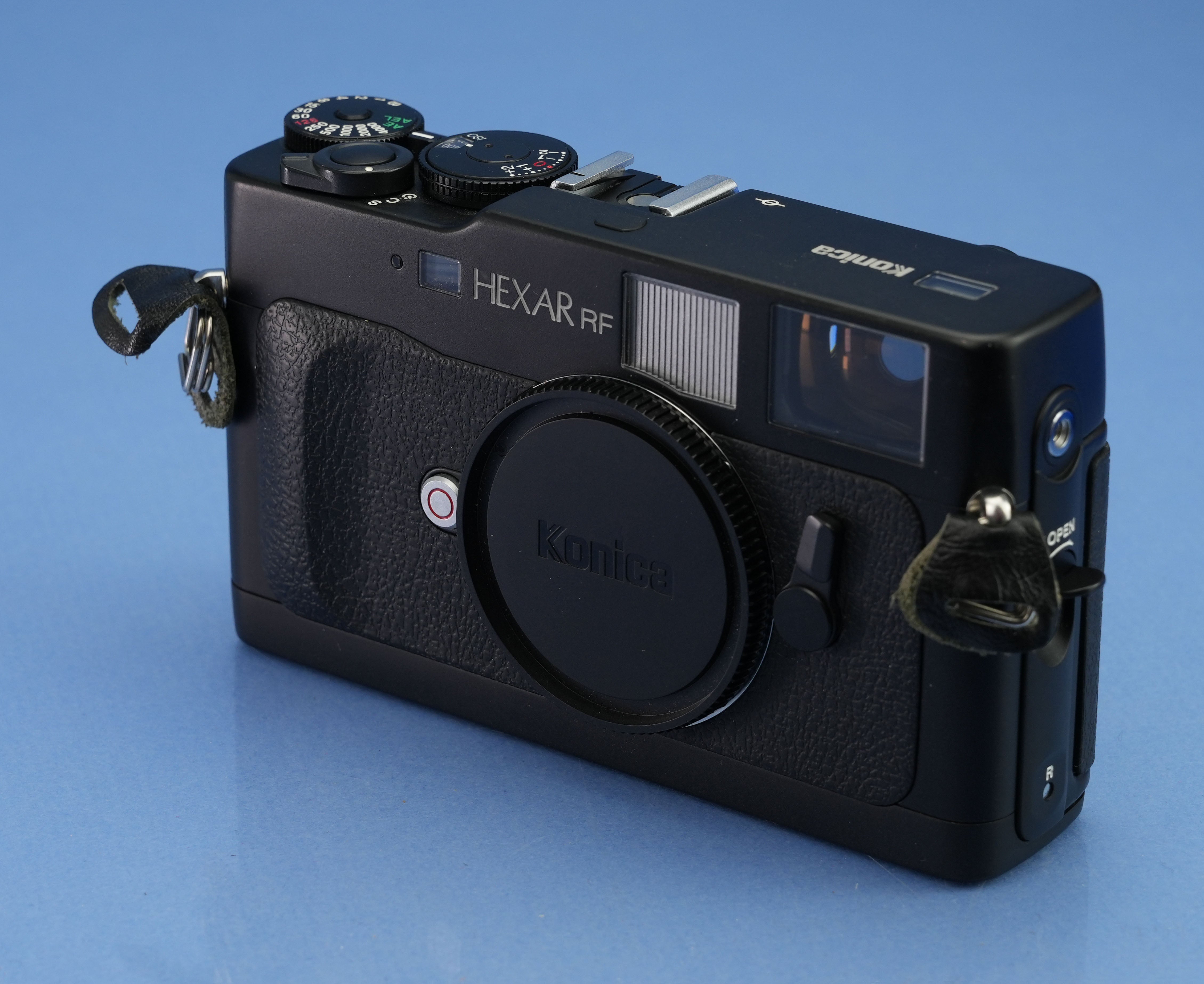 KONICA HEXAR RF BLACK RANGEFINDER CAMERA OUTFIT +50MM F2 LENS +BOX