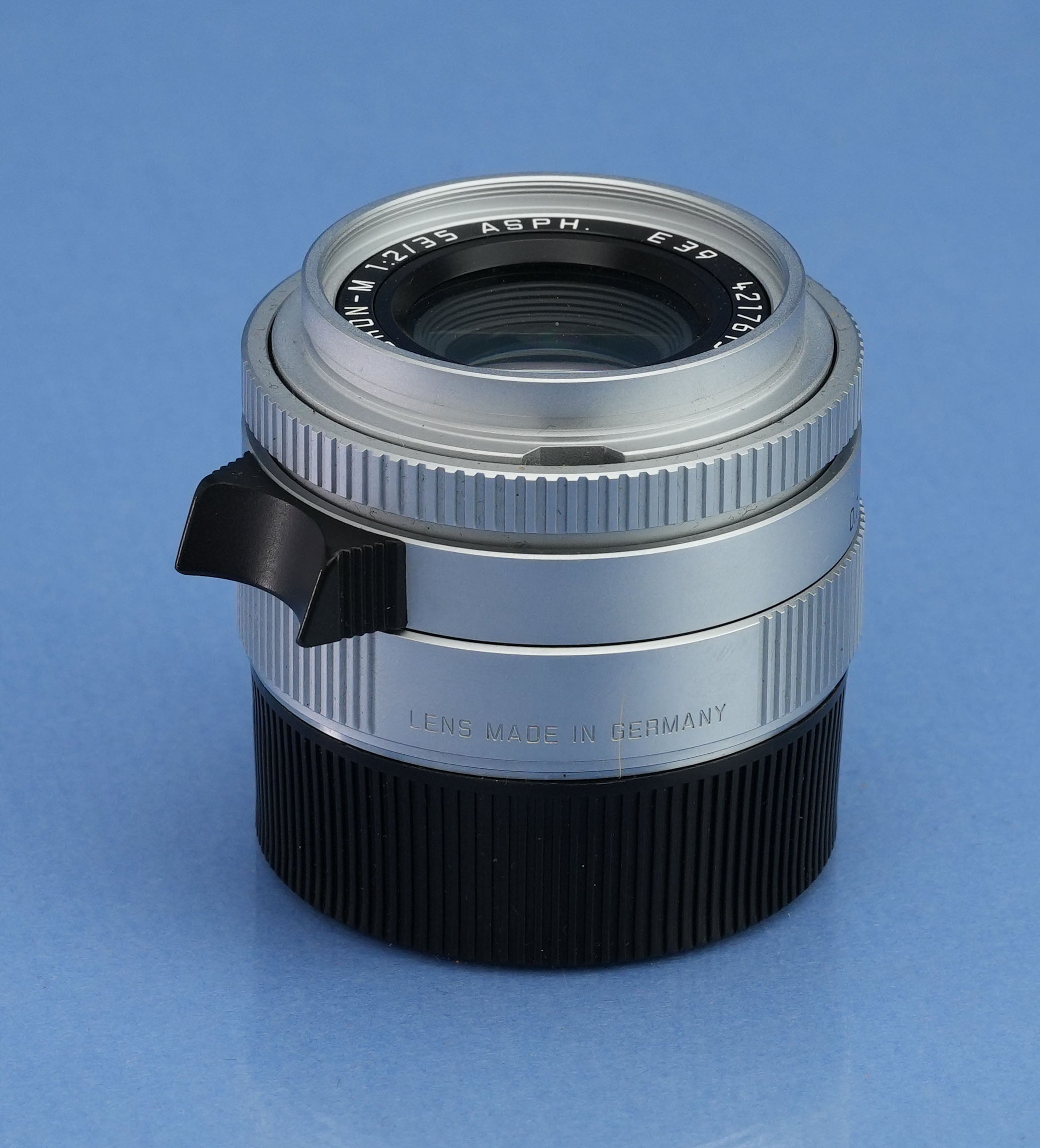 LEICA 35MM SUMMICRON-M 6BIT F2 11882 ASPH SILVER CHROME M LENS +CAPS +SHADE MINT