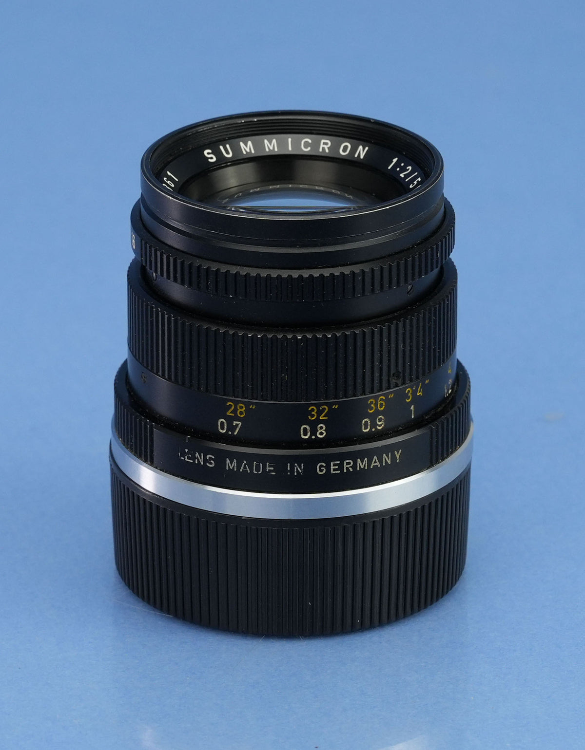 LEICA LEITZ 50MM SUMMICRON M F2 11817 3RD VERSION BLACK LENS +12585 SHADE +CAPS