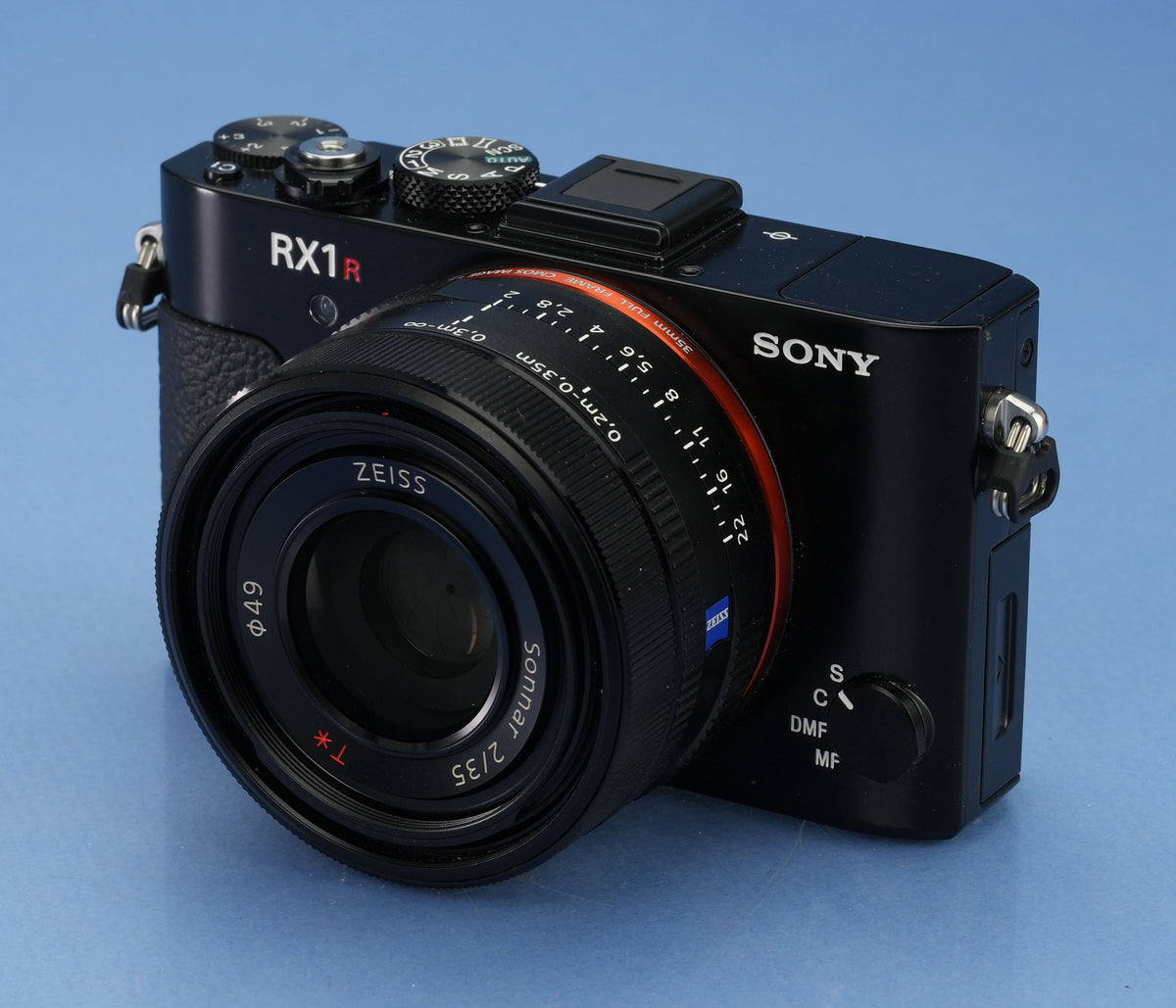 SONY CYBER-SHOT DSC RX1R II 42MP CAMERA +35MM F2 LENS x3 BATTERIES +LCJ-RXH CASE