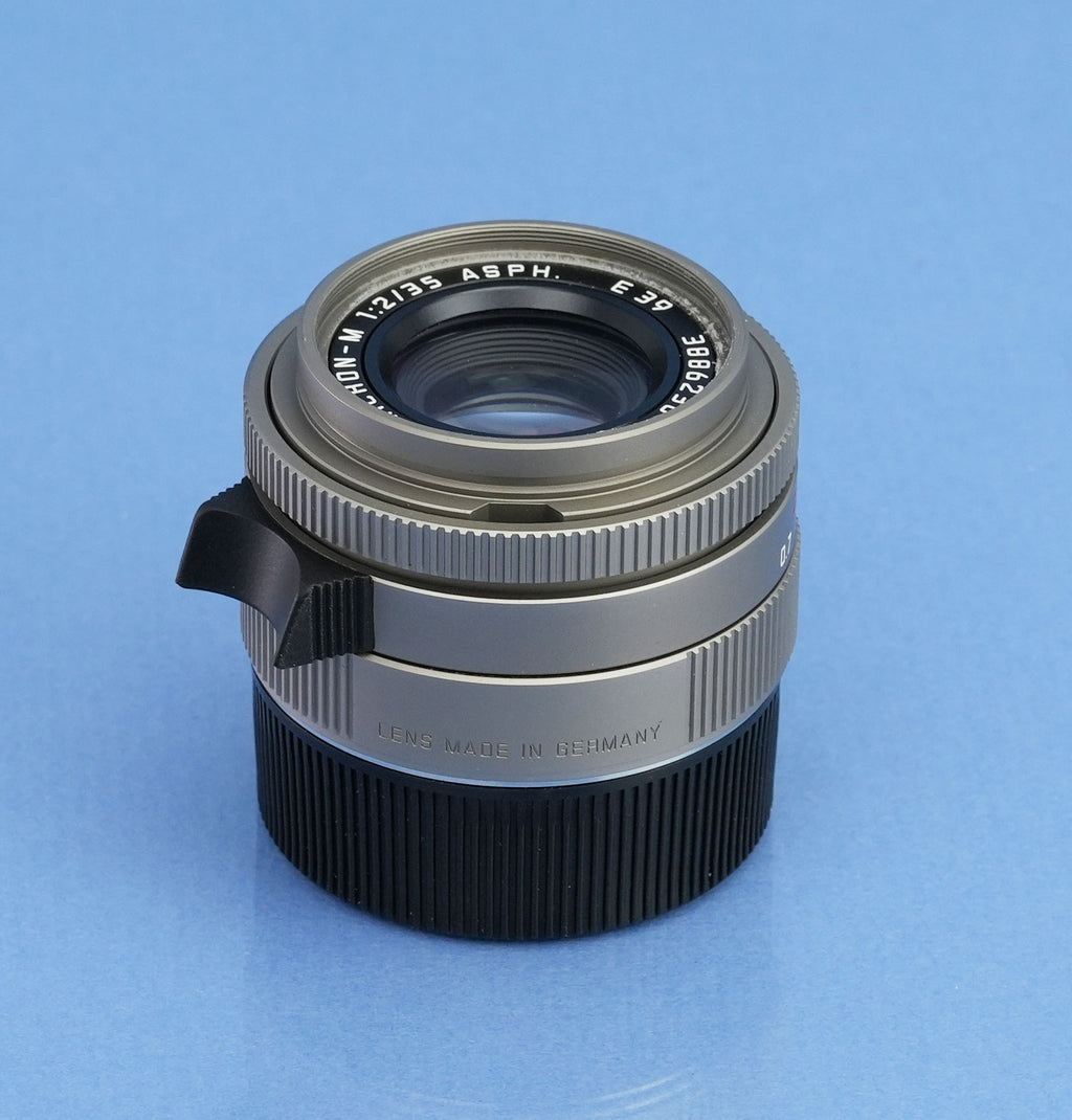 LEICA 35MM SUMMICRON-M F2 ASPH 11609 TITAN TITAN OBJEKTIV +BOX +KAPPE + GEGENBLATT NEUWERTIG!