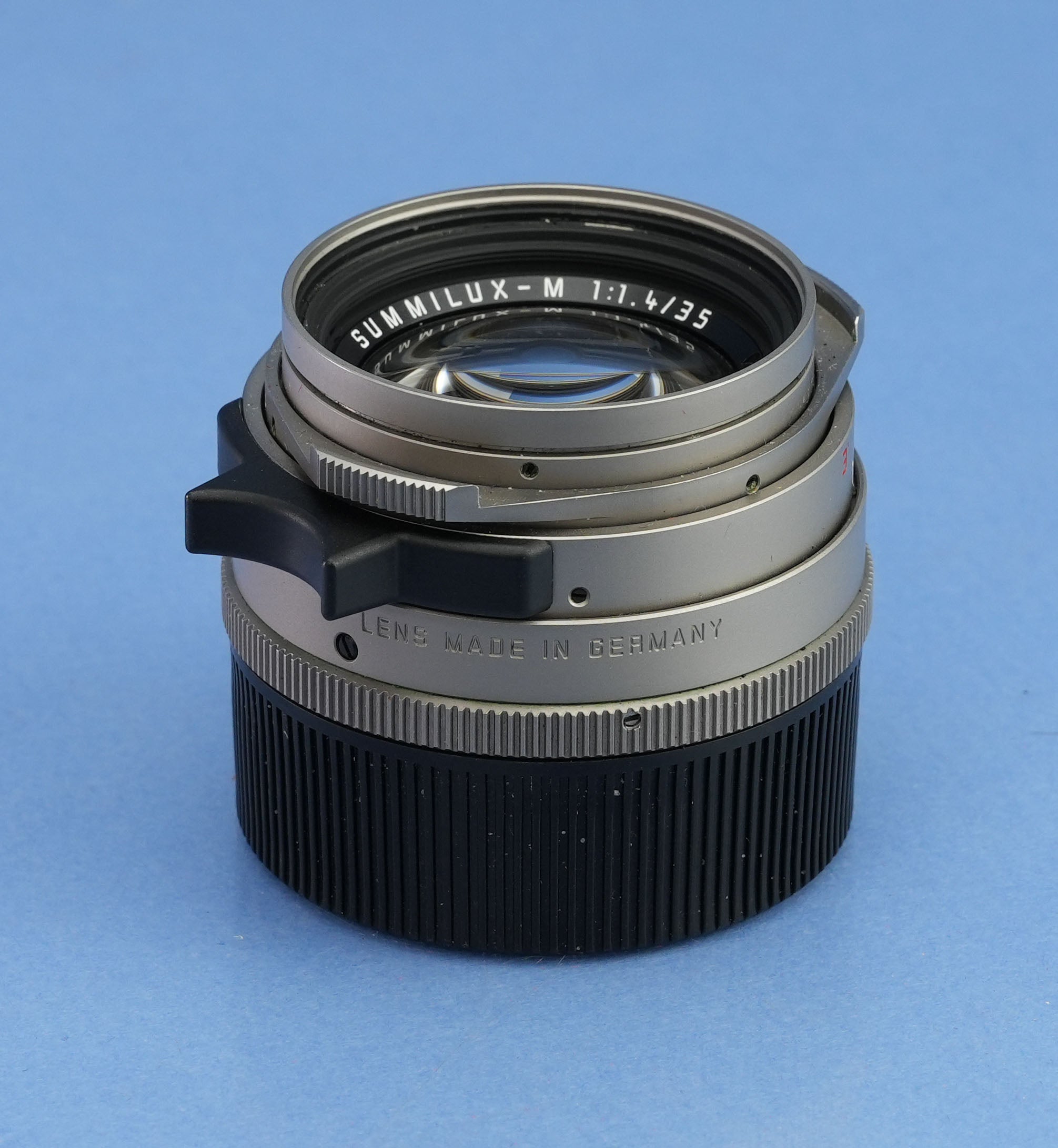 LEICA 11860 35MM SUMMILUX-M F1.4 TITANIUM GERMANY BRASS LENS +12504 SHADE SET!