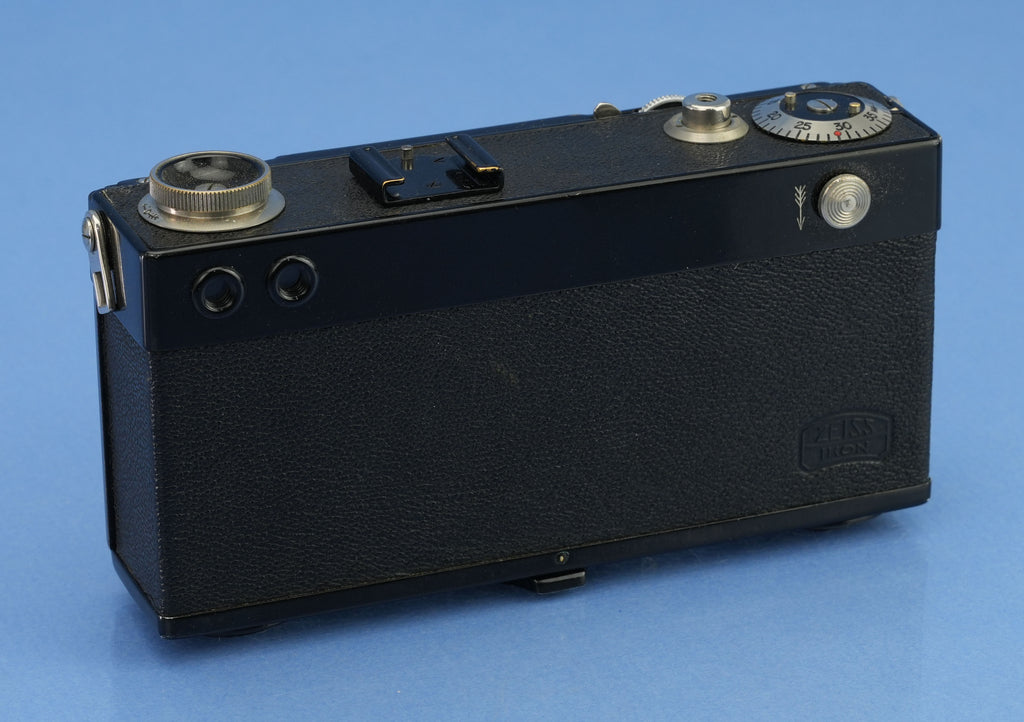 CONTAX IA BLACK PAINT RANGEFINDER CAMERA BODY +CARL ZEISS 50MM F2 SONNAR +CASE