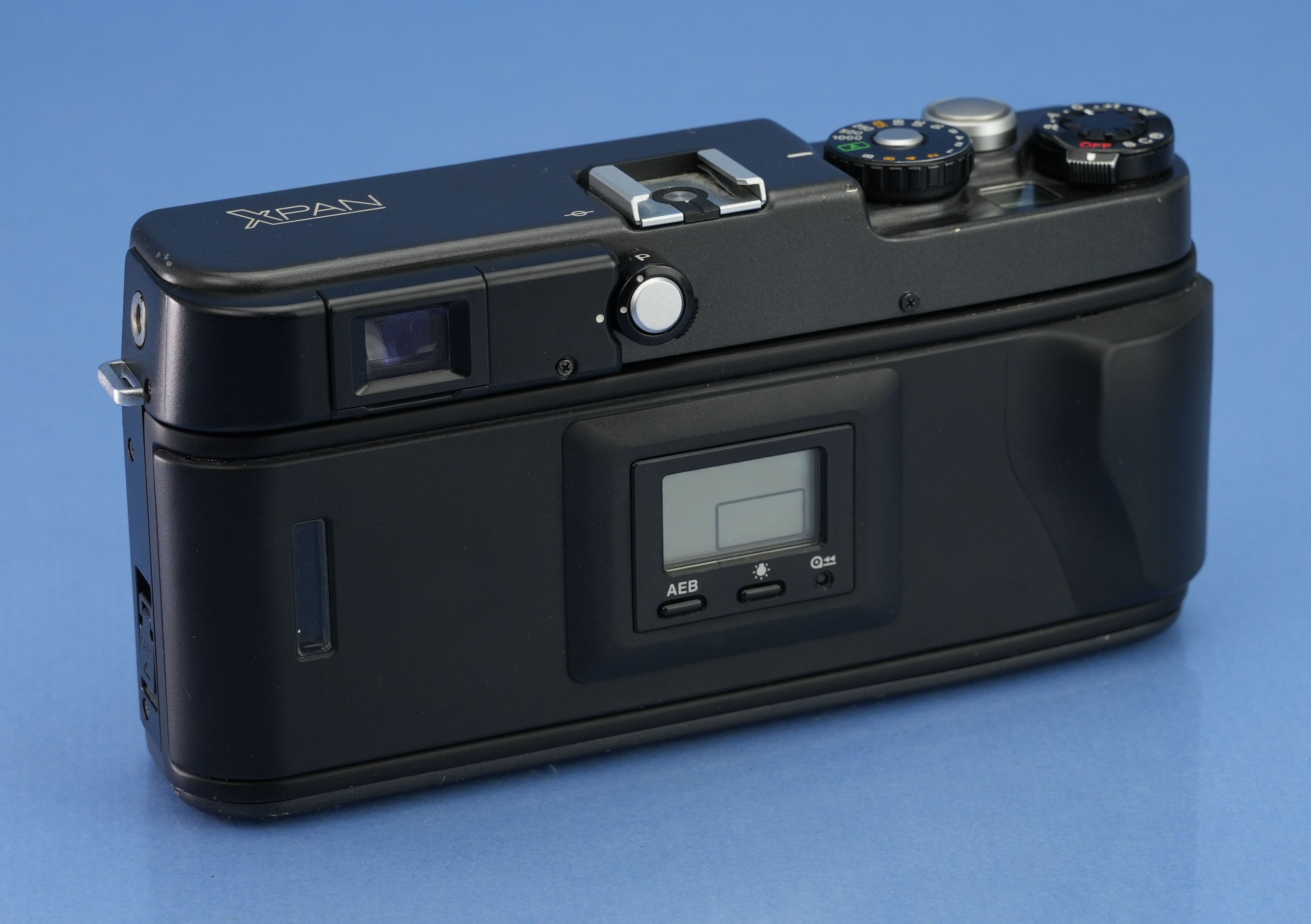 HASSELBLAD XPAN PANORAMIC FILM CAMERA SET +45MM F4 LENS 400 SHOTS +HALF CASE