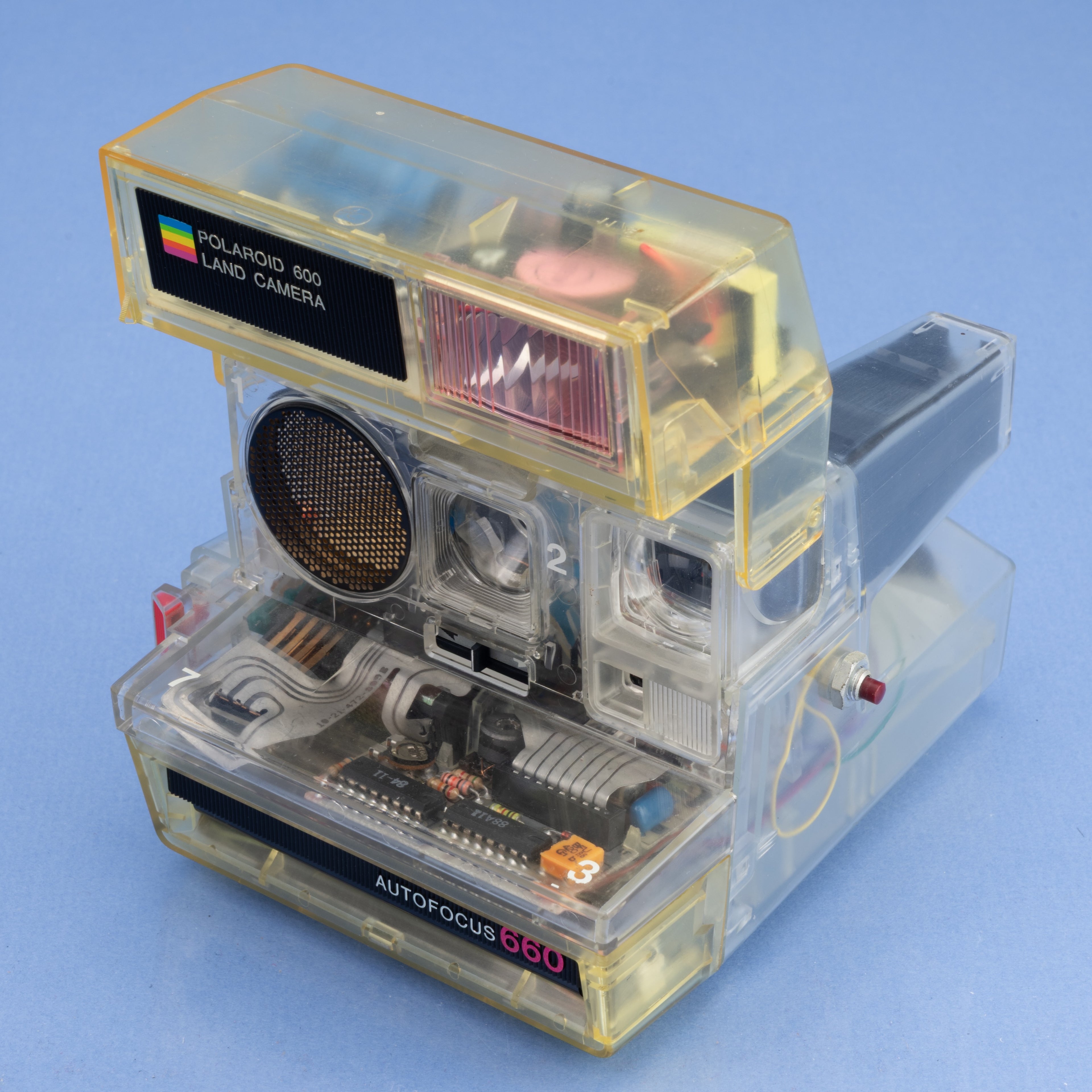 POLAROID AUTOFOCUS 660 TRANSPARENT 600 SERIES LAND CAMERA FOR DISPLAY ONLY RARE