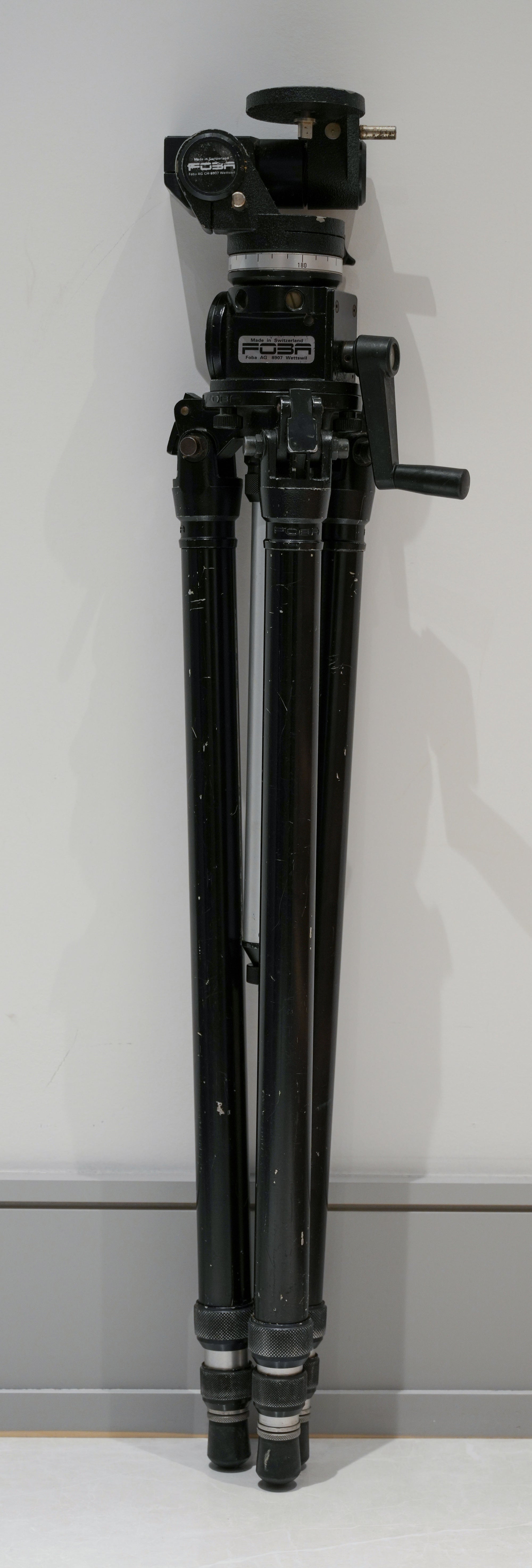 FOBA ALFAE Aluminium-Stativ + Getriebe-Mittelsäule + ASMIA Doppelneigkopf #2 Selten
