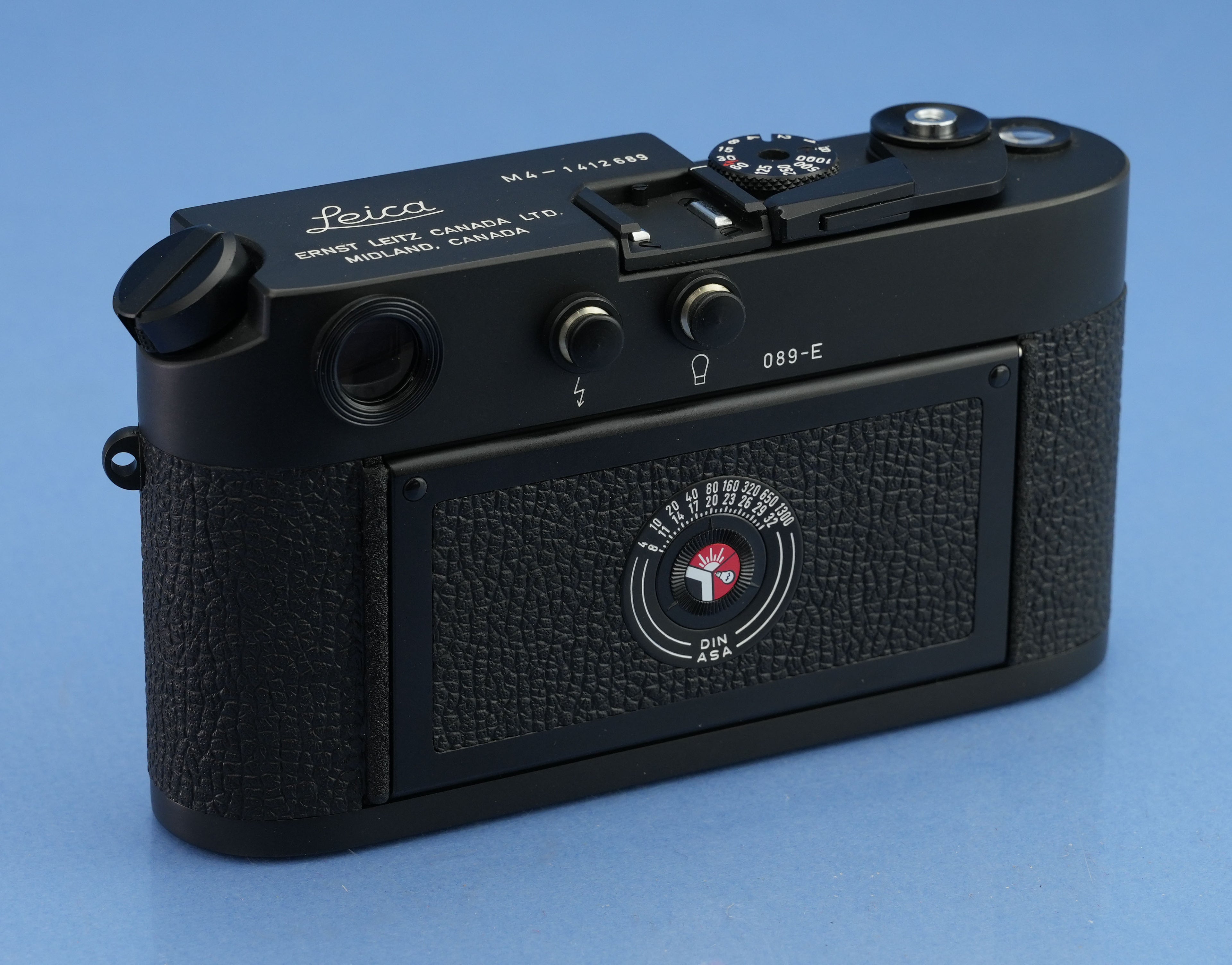 LEICA LEITZ M4 MIDLAND KANADA 50 JAHRE SCHWARZE KAMERA +BOX +PAPIERE C-SIEGEL MINT!