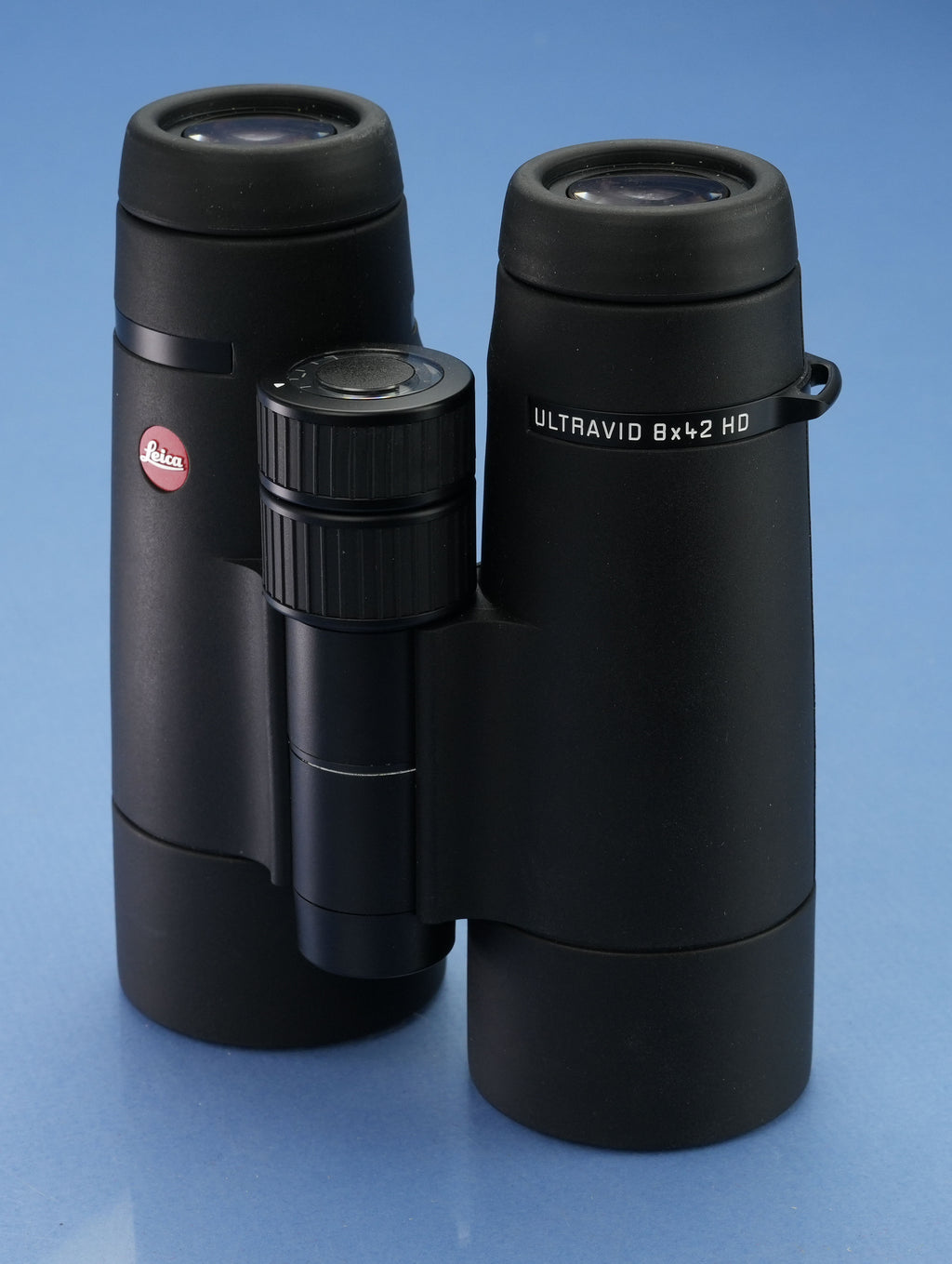 LEICA ULTRAVID 8X42 HD 40293 BLACK BINOCULAR PAIR BINOCULARS +BOX +CAPS MINT!