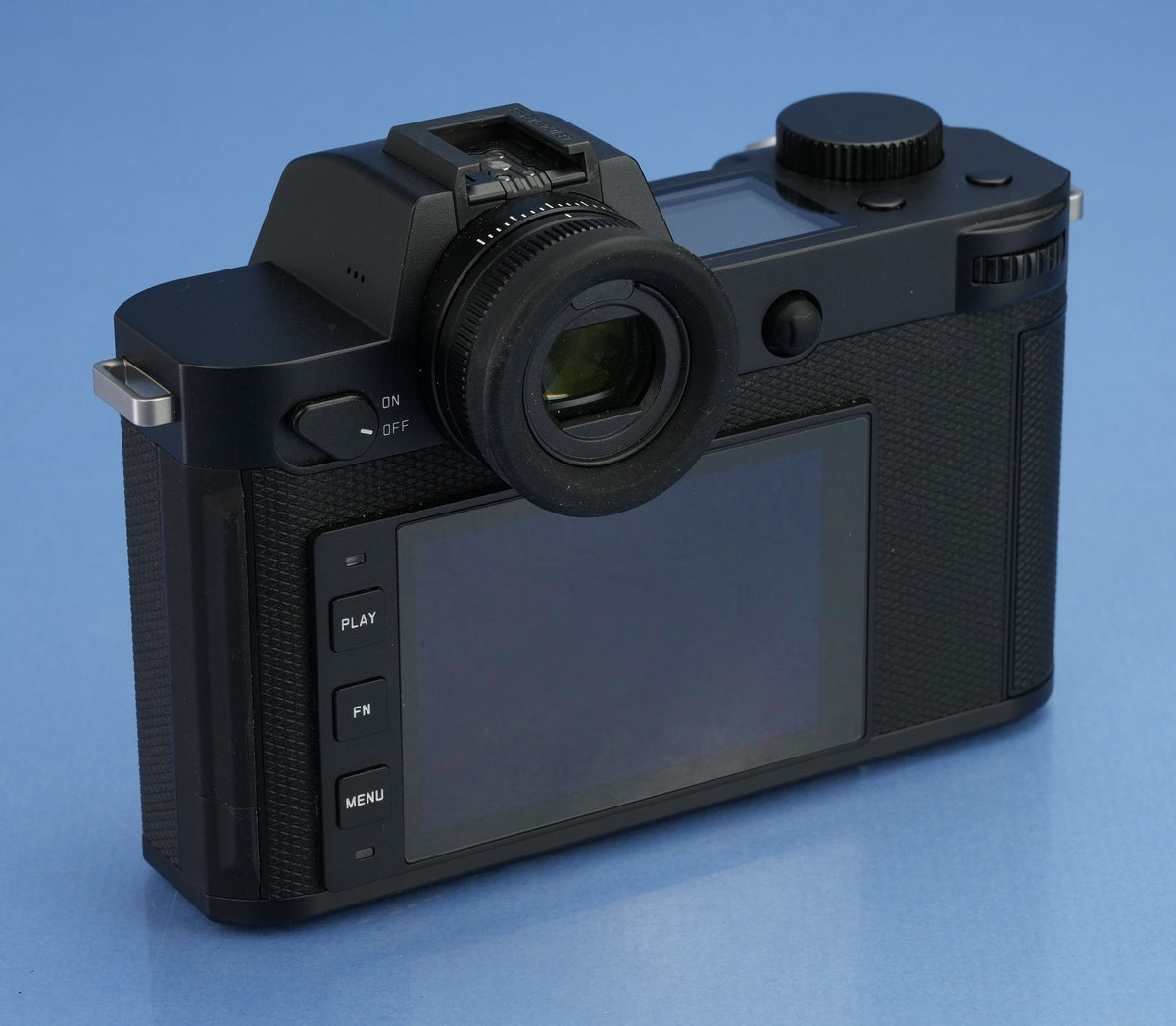 LEICA SL2-S 24.6MP CMOS MIRRORLESS DIGITAL CAMERA BODY 10881 +BOX +PAPERS MINT!