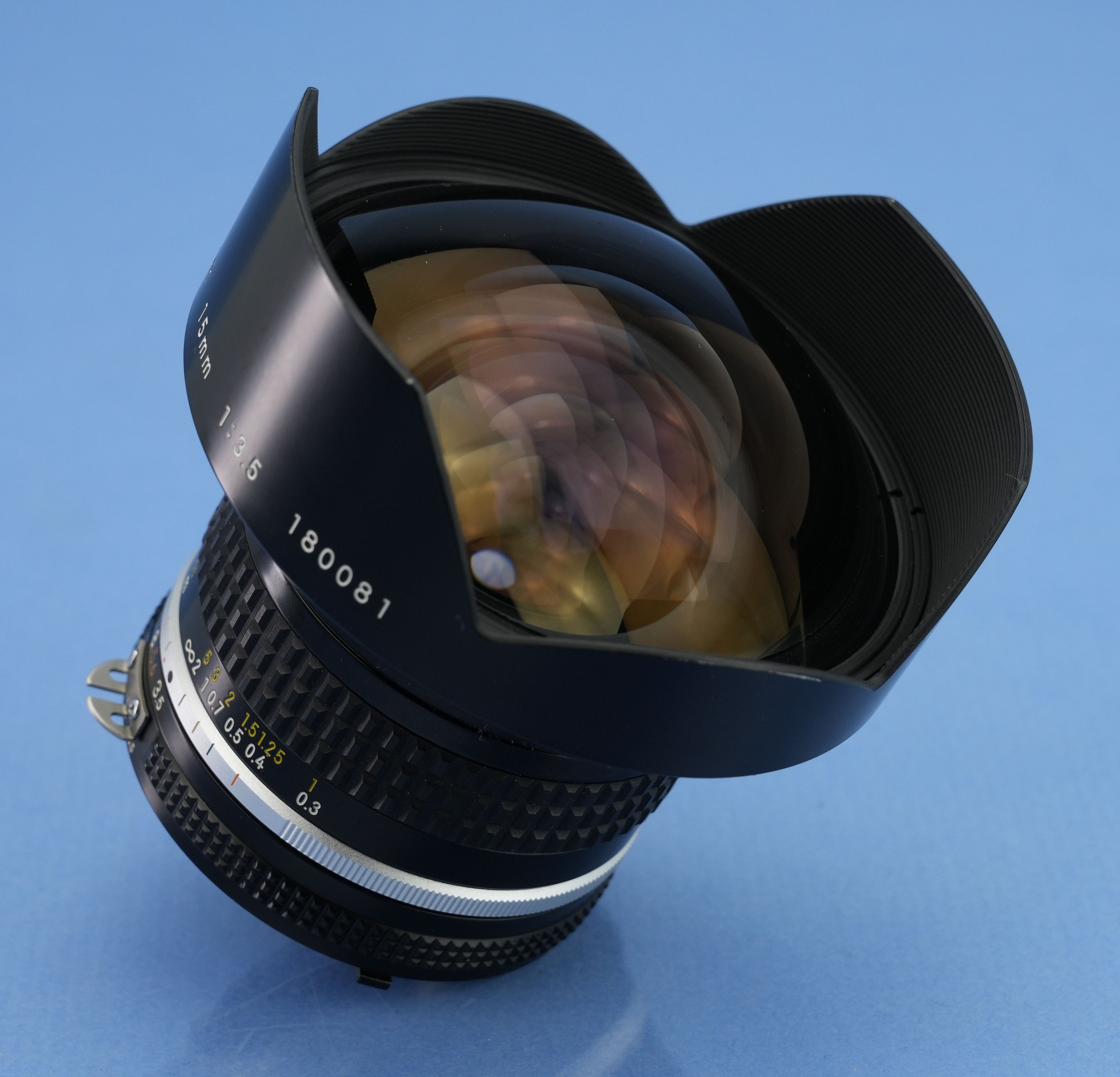 NIKON NIKKOR 15MM F3.5 AI-S AIS RECTILINEAR ULTRA WIDE LENS +CAPS +FILTER MINT
