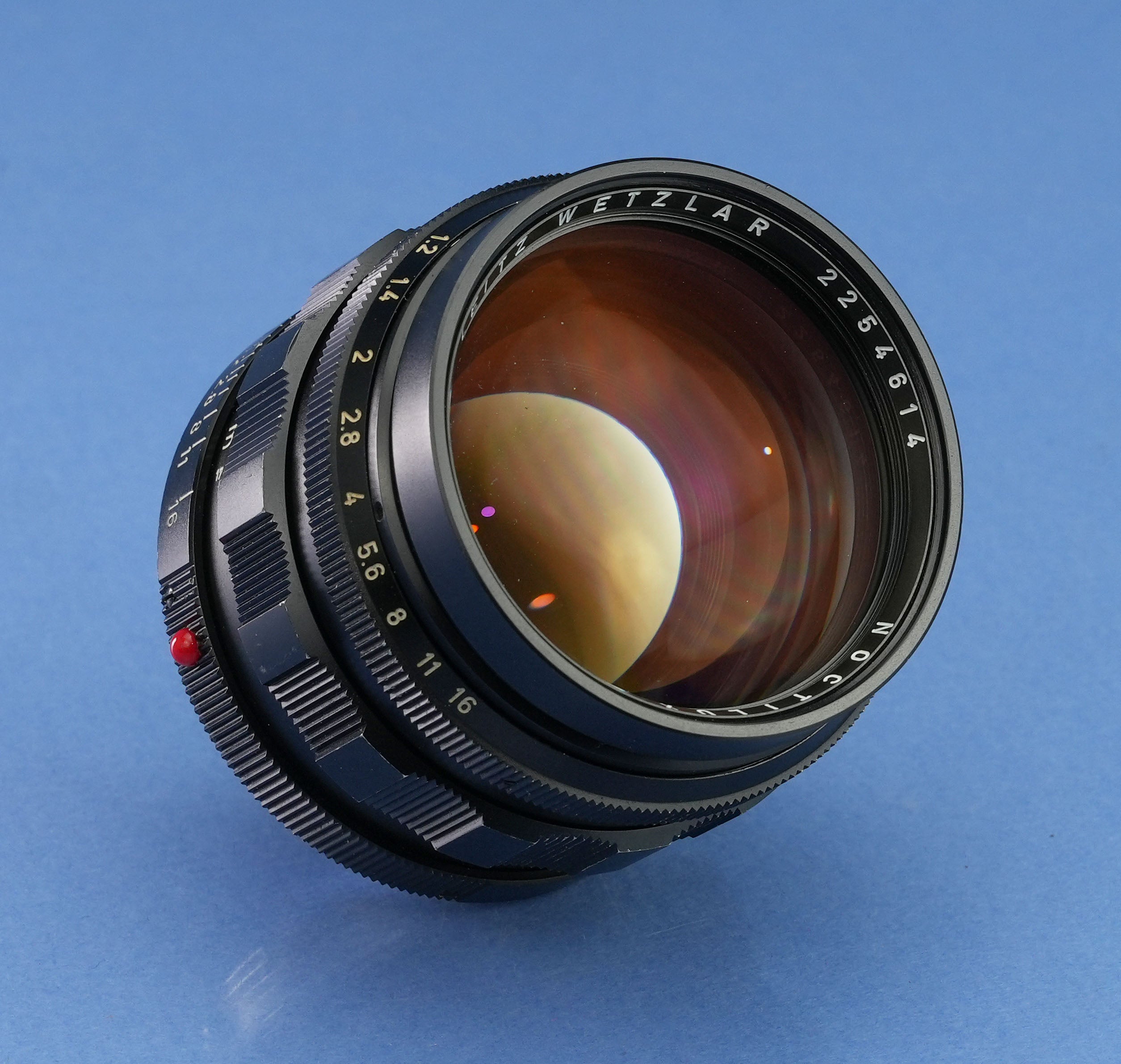 LEICA LEITZ NOCTILUX 50MM F1.2 11820 VINTAGE M LENS +12503 SHADE +CAPS VERY NICE