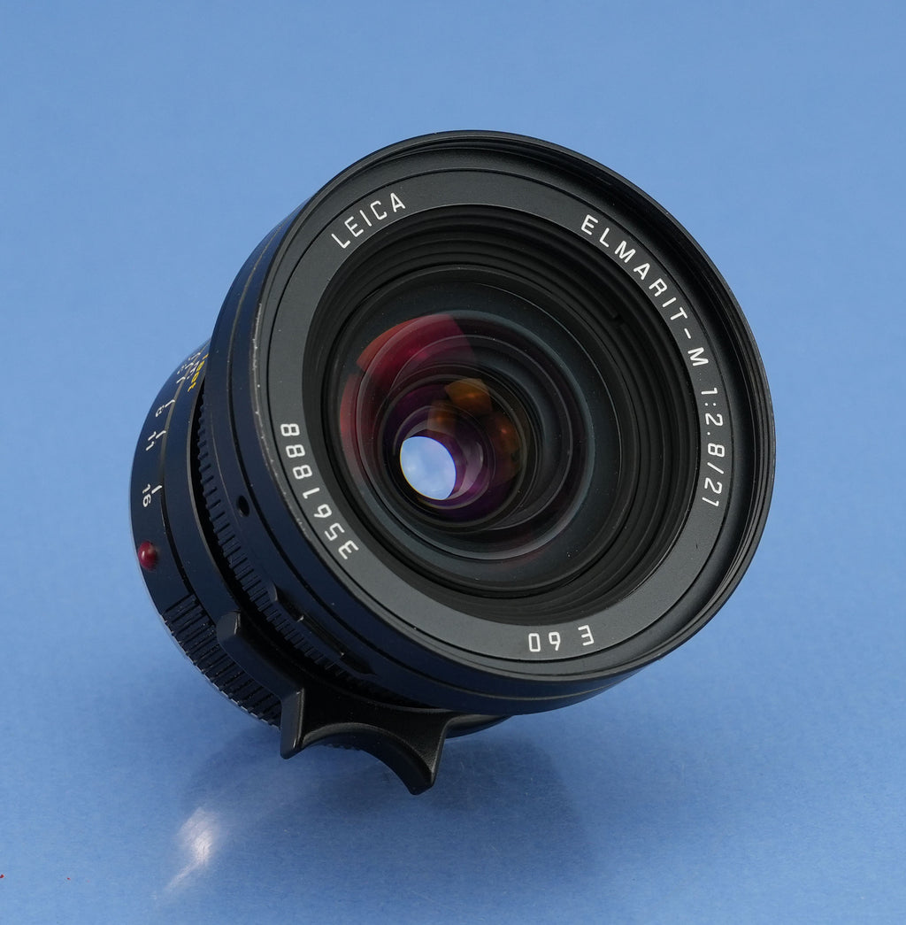 LEICA LEITZ 21MM ELMARIT-M F2.8 CLOSE FOCUS 11134 E60 M LENS +LATE +12543 SHADE