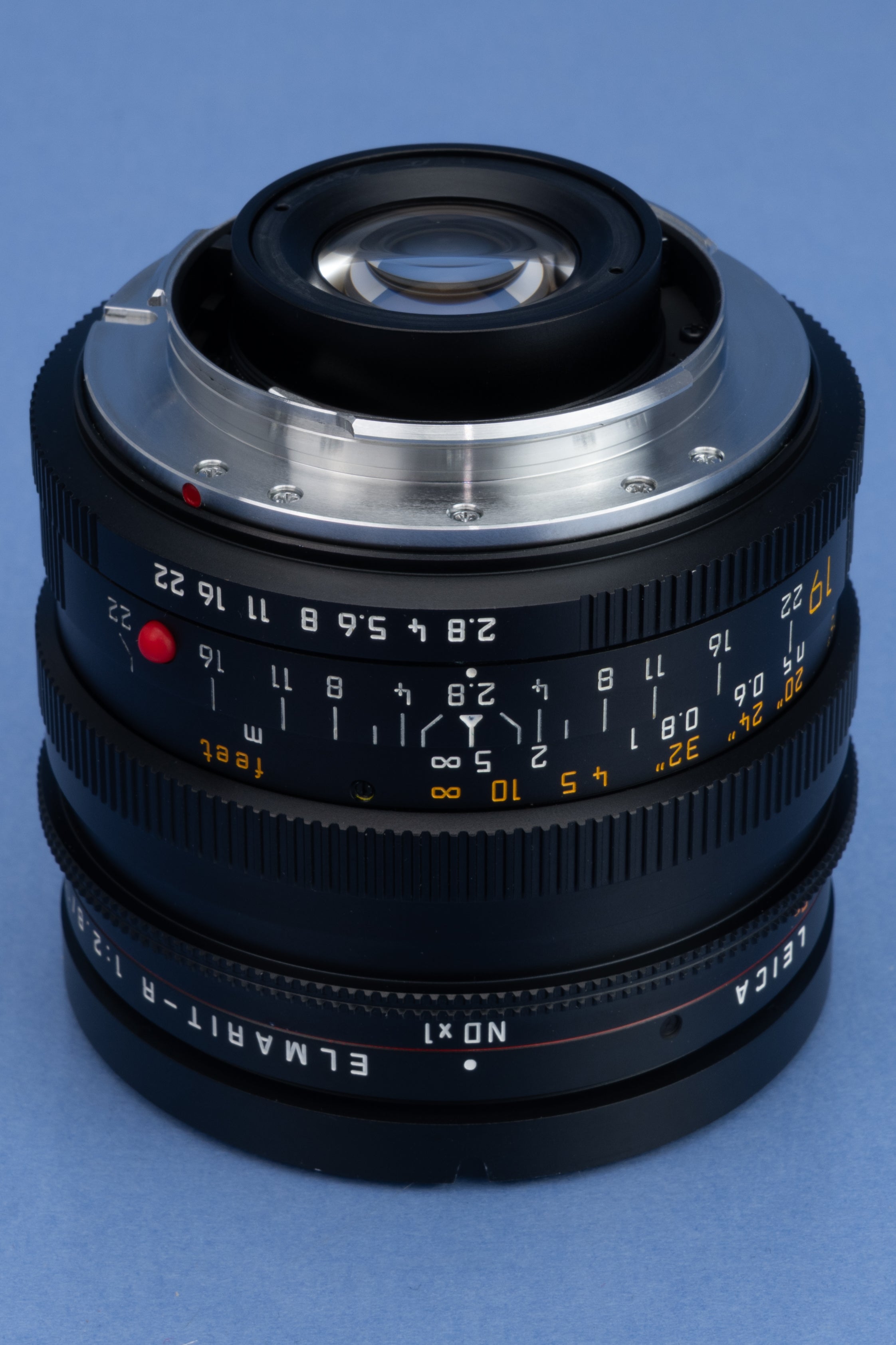 LEICA 19MM ELMARIT-R F2.8 2ND VERSION 3CAM 11258 LENS +12546 SHADE +CAPS NICE!