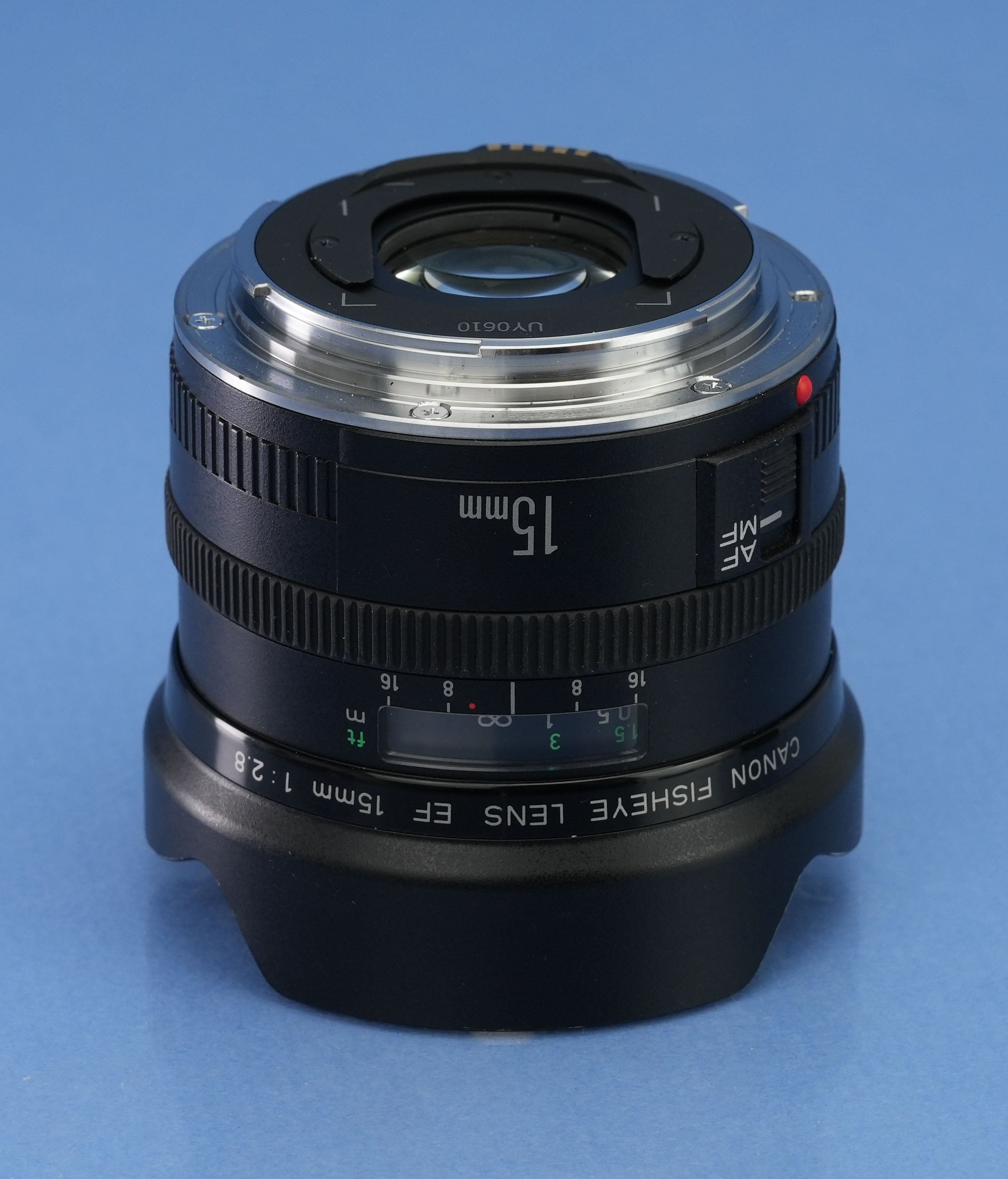 CANON EF 15MM F2.8 FISHEYE FULL FRAME AUTO / MANUAL FOCUS LENS +BOX +CAPS MINT!