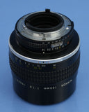 NIKON NIKKOR 105MM F1.8 AIS MF MANUAL FOCUS TELEPHOTO +CAPS +UV FILTER VERY NICE
