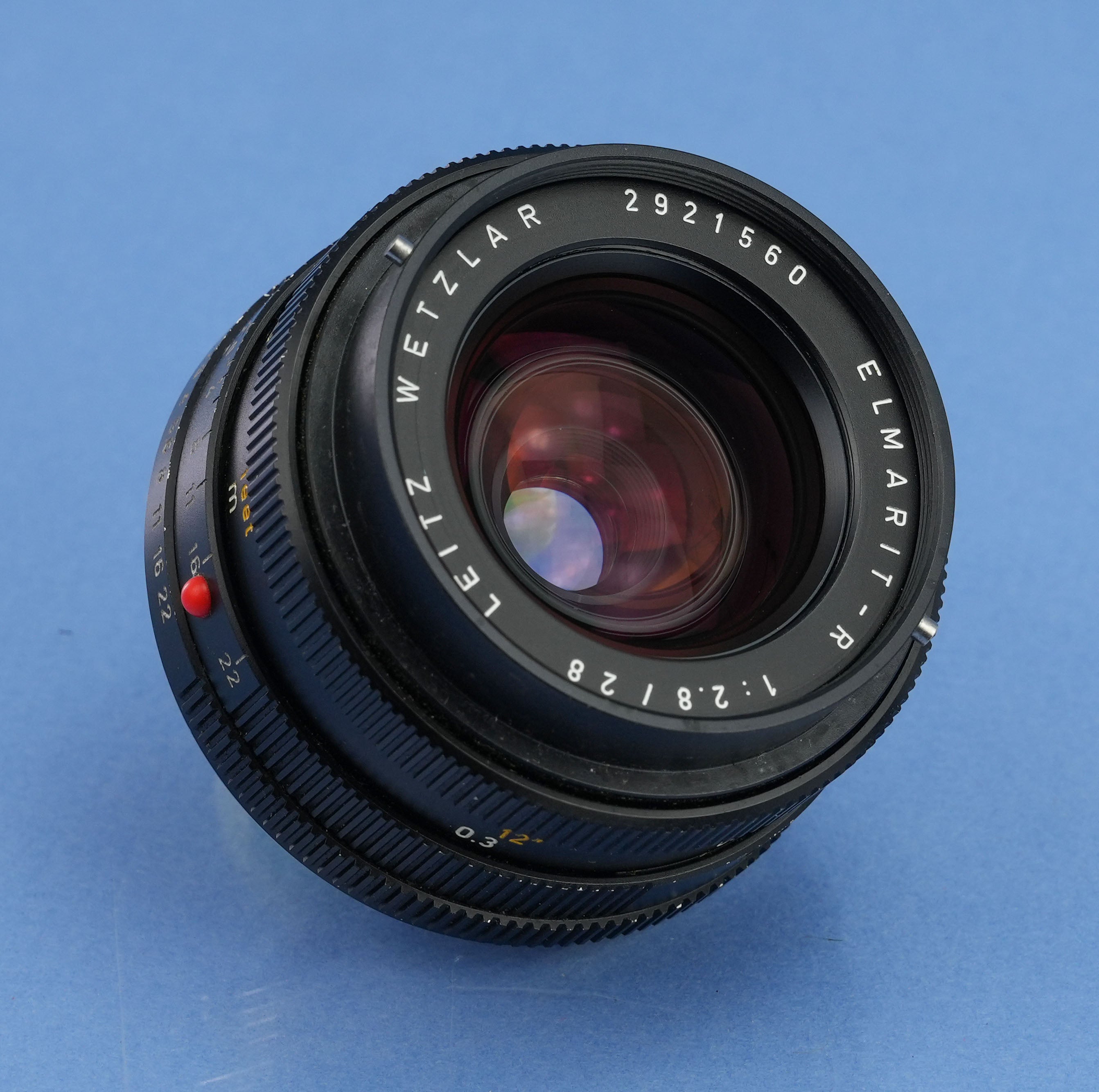 LEICA LEITZ 28MM ELMARIT-R F2.8 3CAM 11204 R LENS +CAP +SHADE +BOX. NICE!