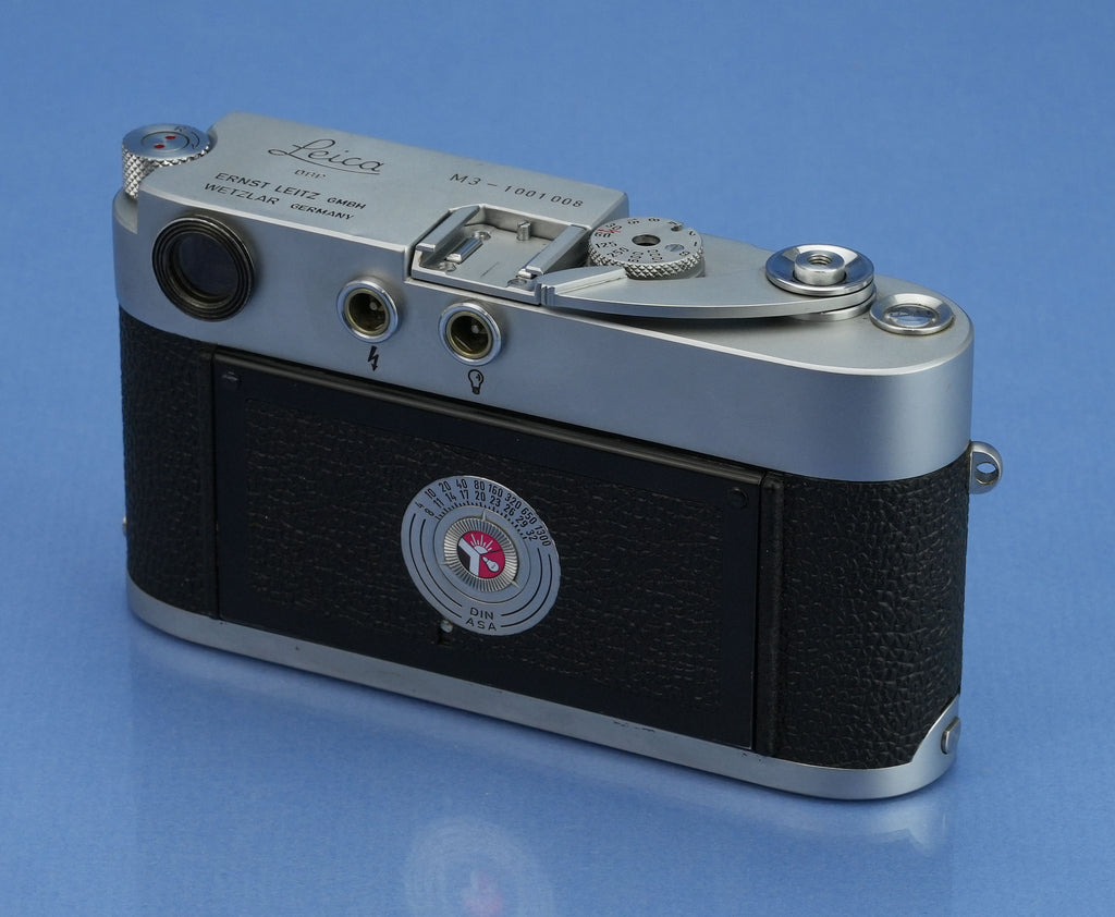LEICA LEITZ M3 10150 IGEMO SS ENTFERNUNGSMESSERKAMERAGEHÄUSE #1001008 +KAPPE +BOX SCHÖN