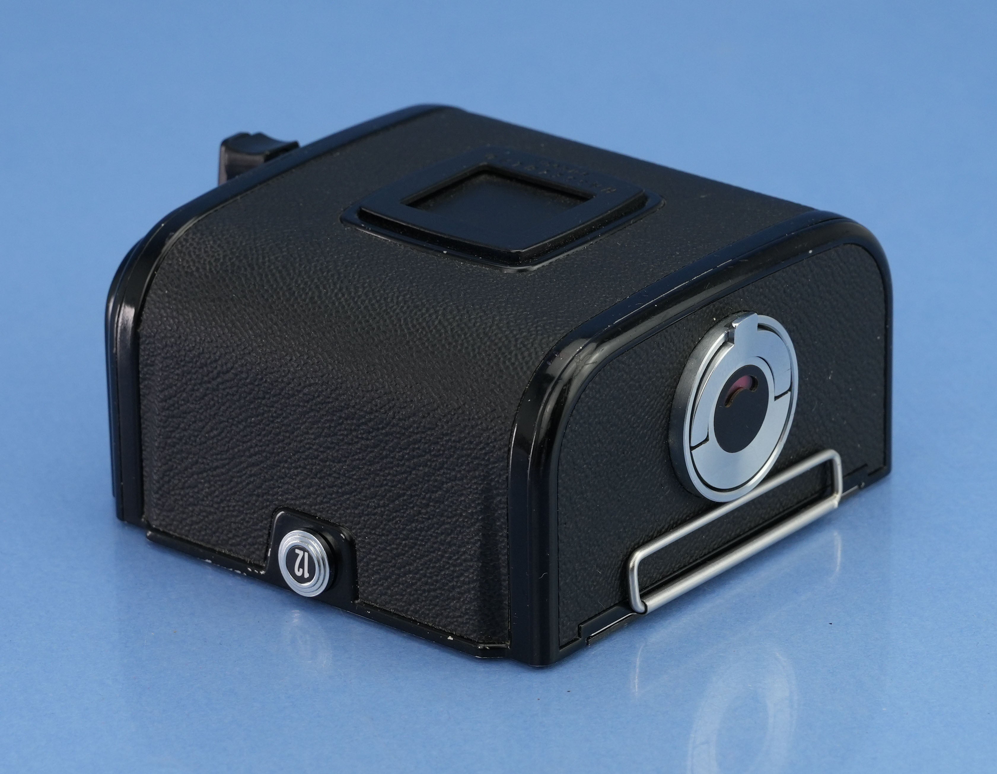 HASSELBLAD A12 BLACK ROLL FILM BACK 120 MATCHING NUMBERS INSERT VERSION 3 CLEAN