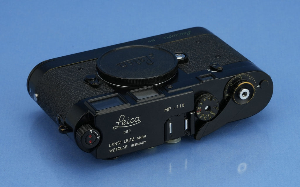 LEICA LEITZ MP-118 ORIGINAL 1957 SCHWARZE LACKIERUNG IMOOP ENTFERNUNGSFONKAMERA + PAPIERE!